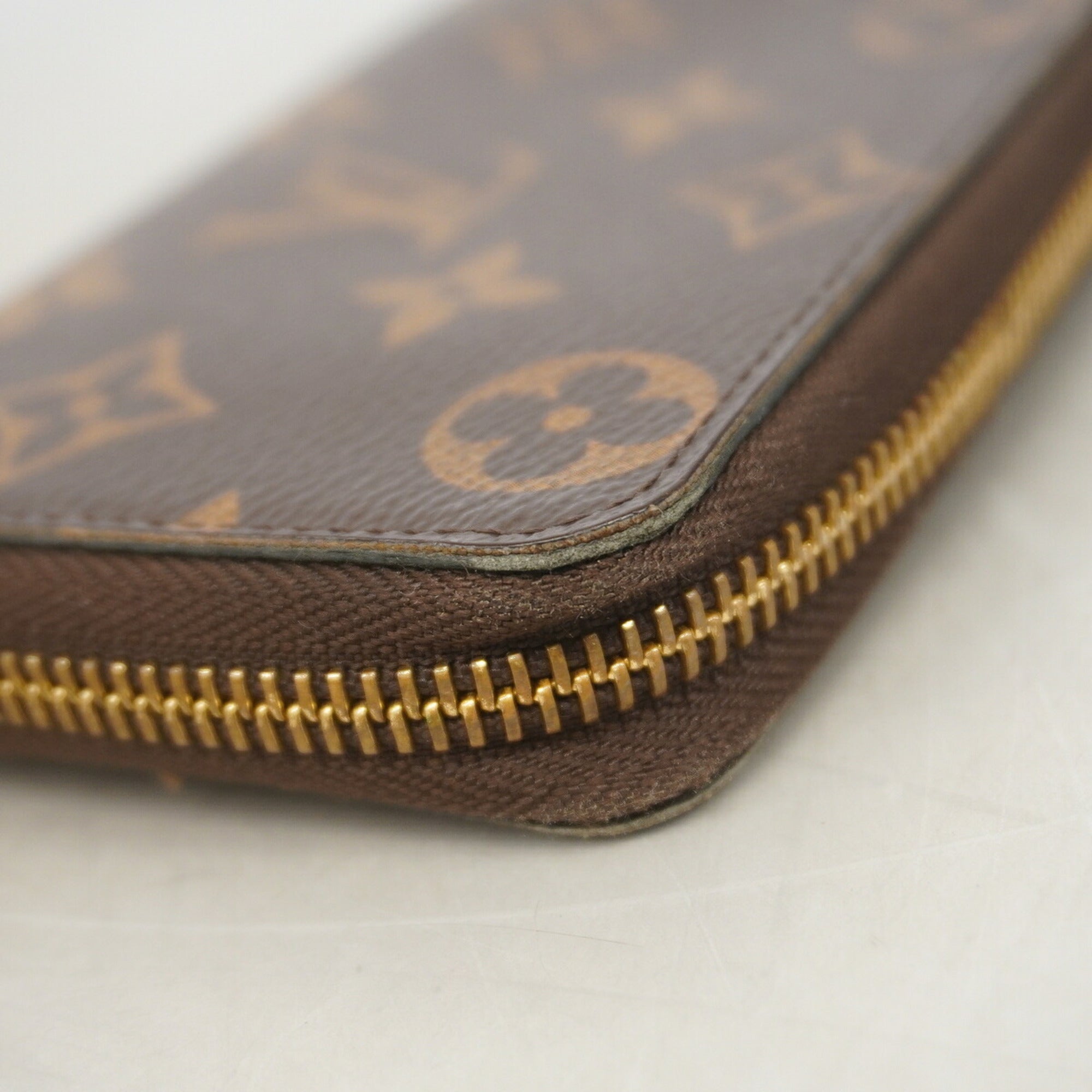 Louis Vuitton Rose Ballerine Long Wallet (Bi-Fold) (Pre-Owned)