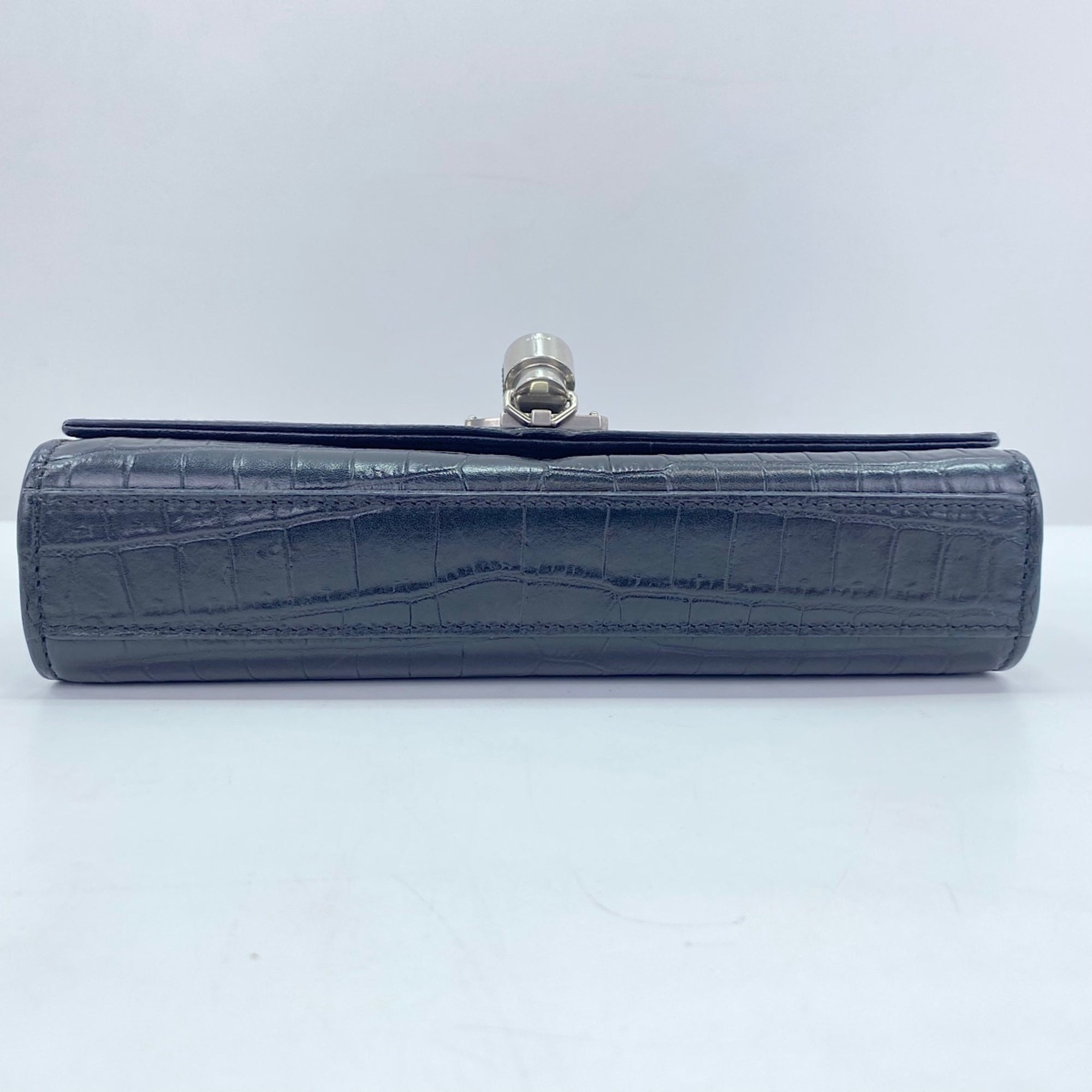 Yves Saint Laurent Black Shoulder Bag (Pre-Owned)