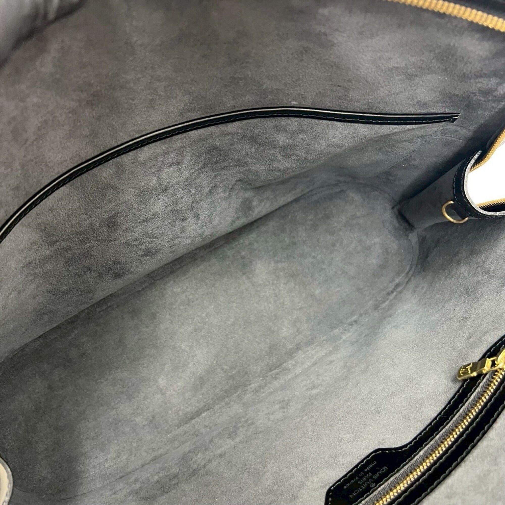 Louis Vuitton Black Leather Tote Bag (Pre-Owned)