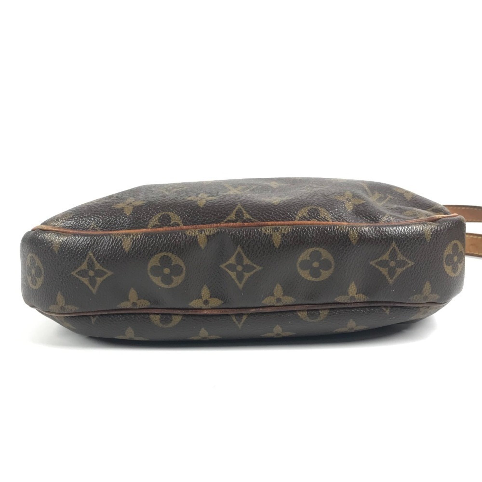 Louis Vuitton Brown Galle Monogram Monogram Pochette Shoulder Bag (Pre-Owned)