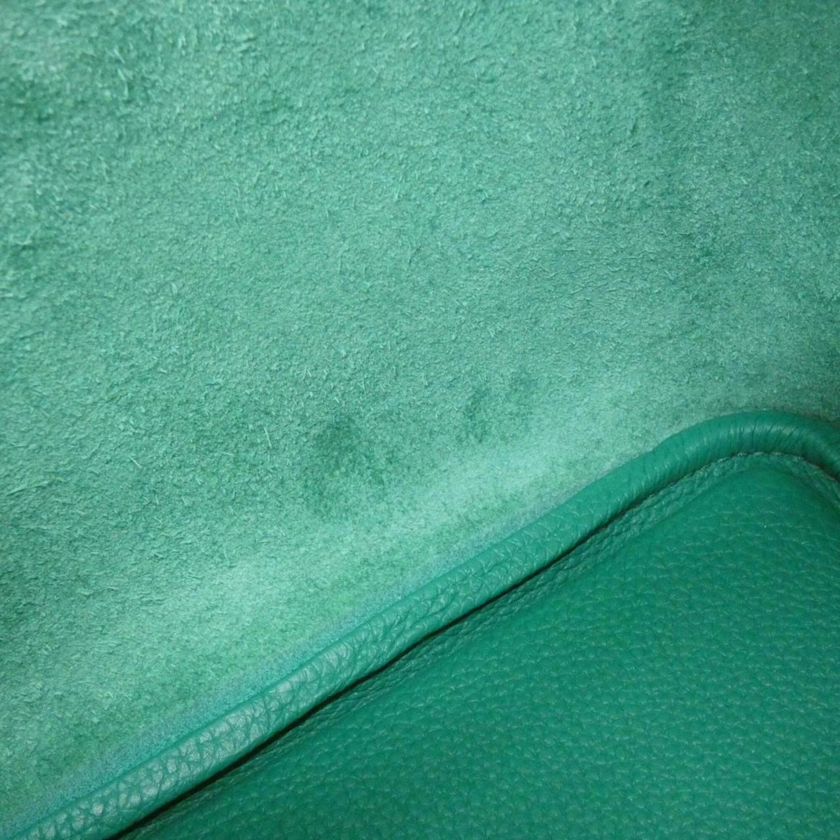Hermes Green Handbag (Pre-Owned)