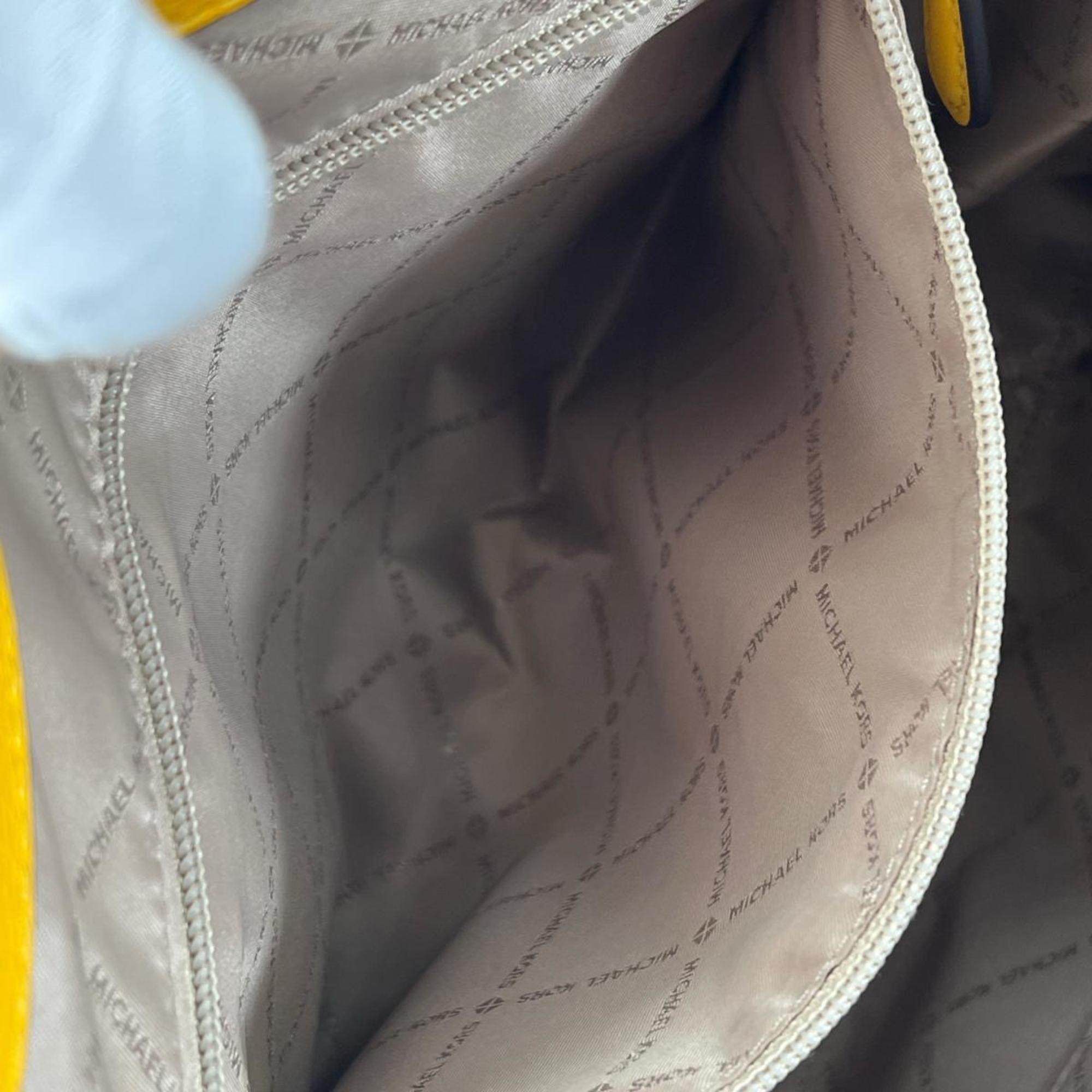Michael Kors Yellow Handbag Shoulder Bag (Pre-Owned)