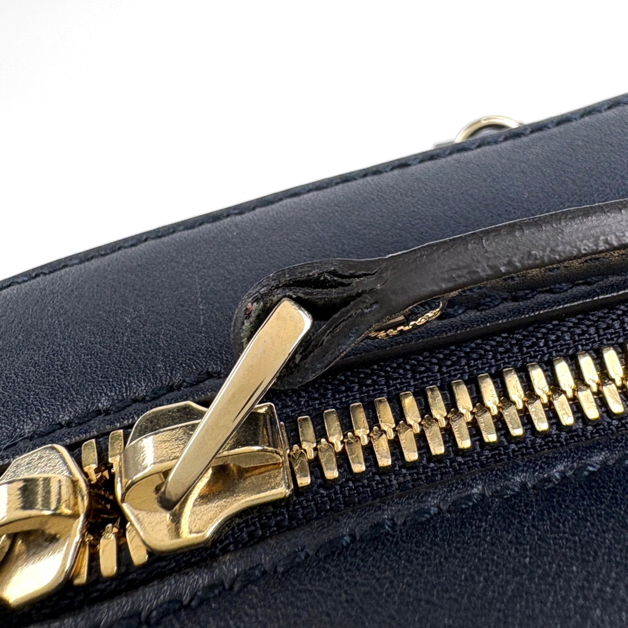Gucci Navy Leather Handbag (Pre-Owned)