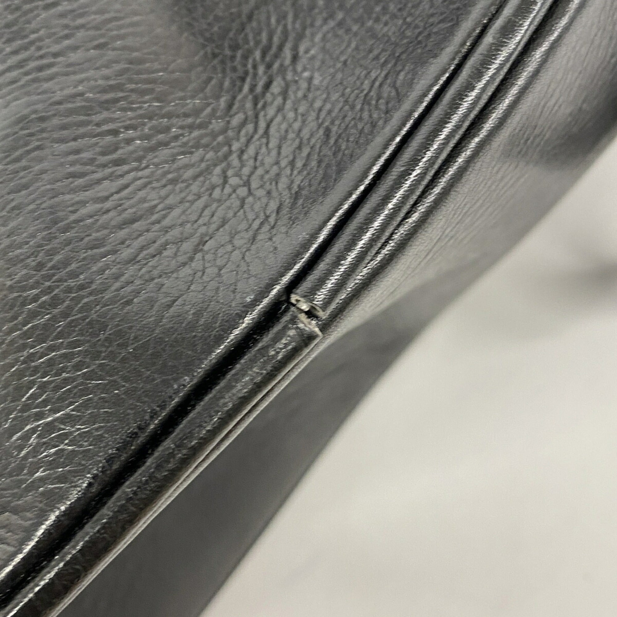 Gucci Black Leather Backpack (Pre-Owned)