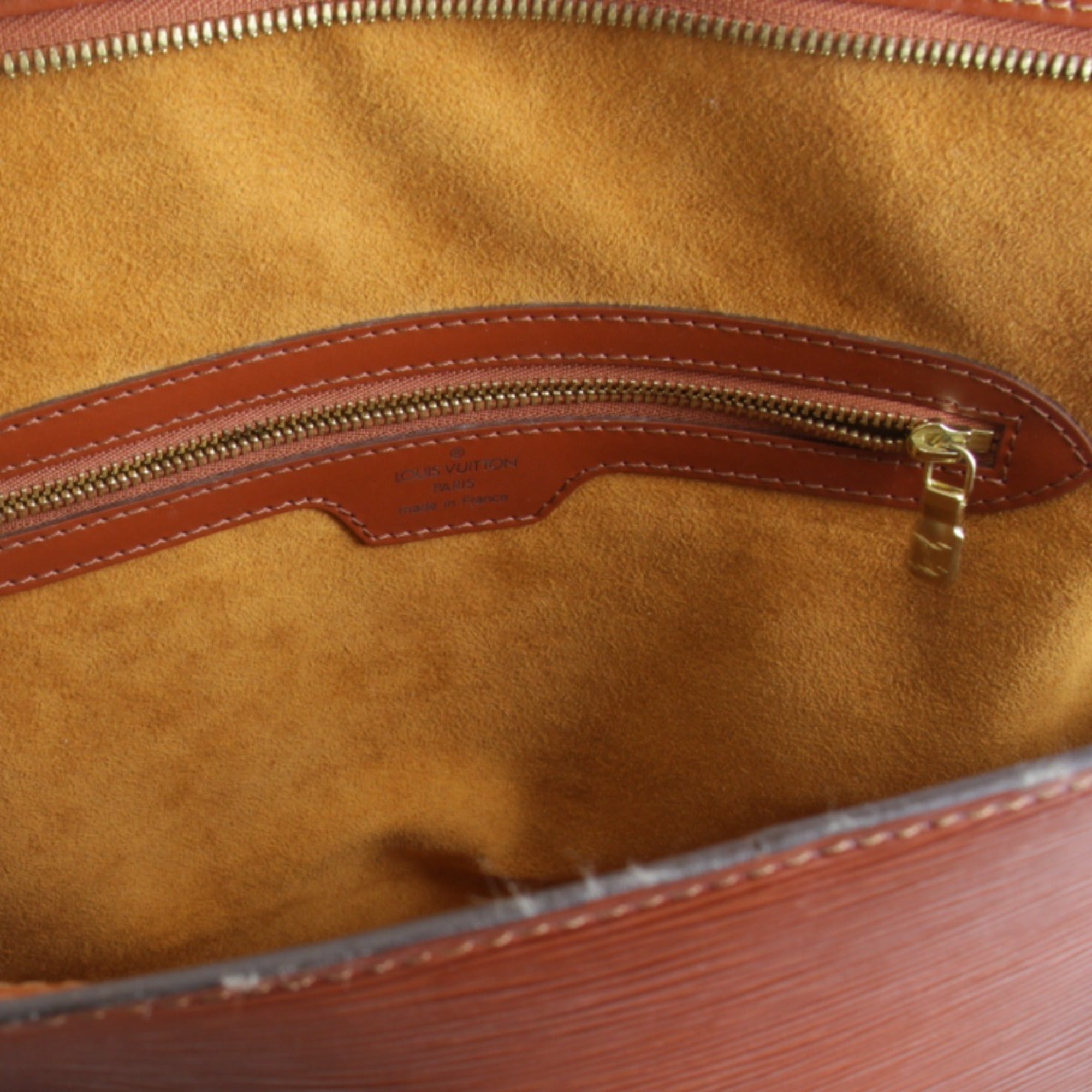 Louis Vuitton Brown Epi Leather Tote Bag (Pre-Owned)