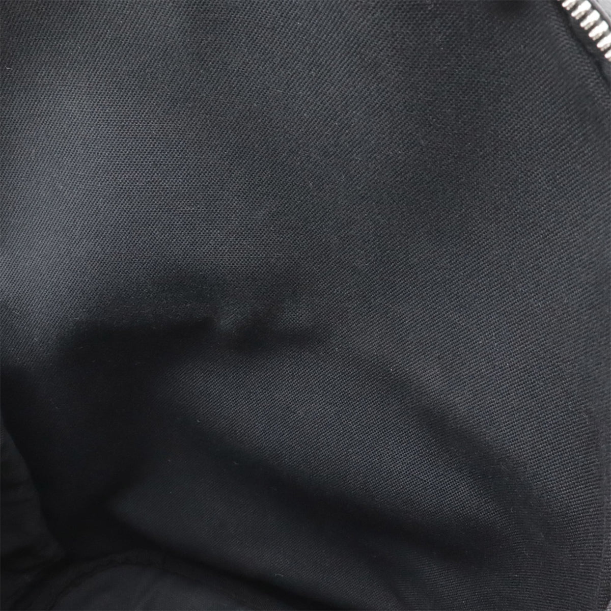 Burberry Black Leather Backpack (Pre-Owned)