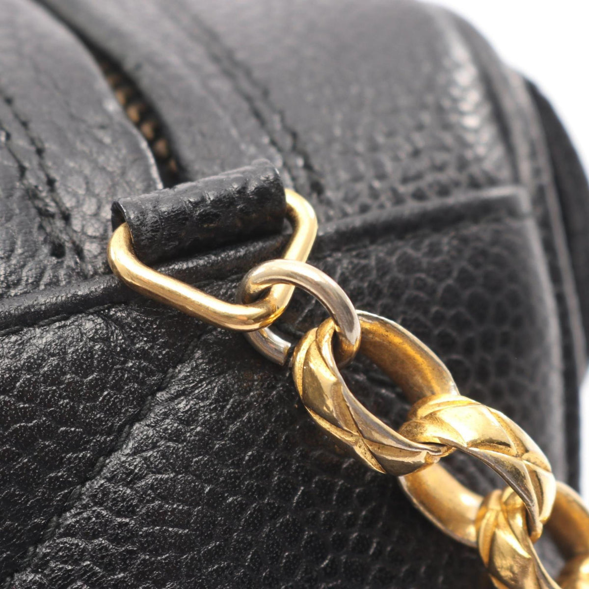 Chanel Black Leather Handbag Shoulder Bag (Pre-Owned)