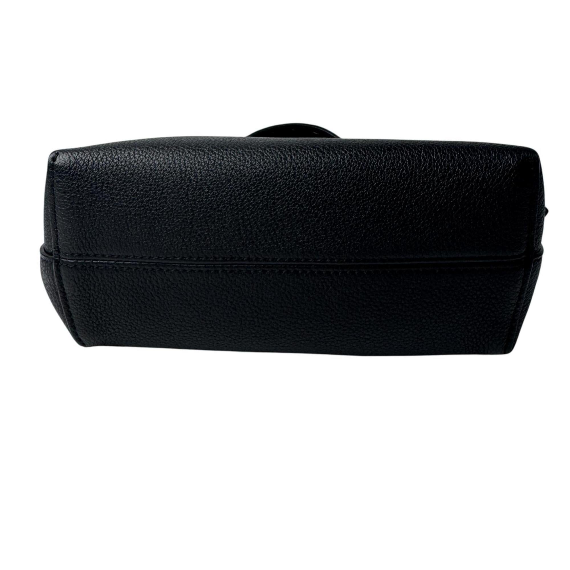 Fendi Black Leather Handbag Shoulder Bag (Pre-Owned)
