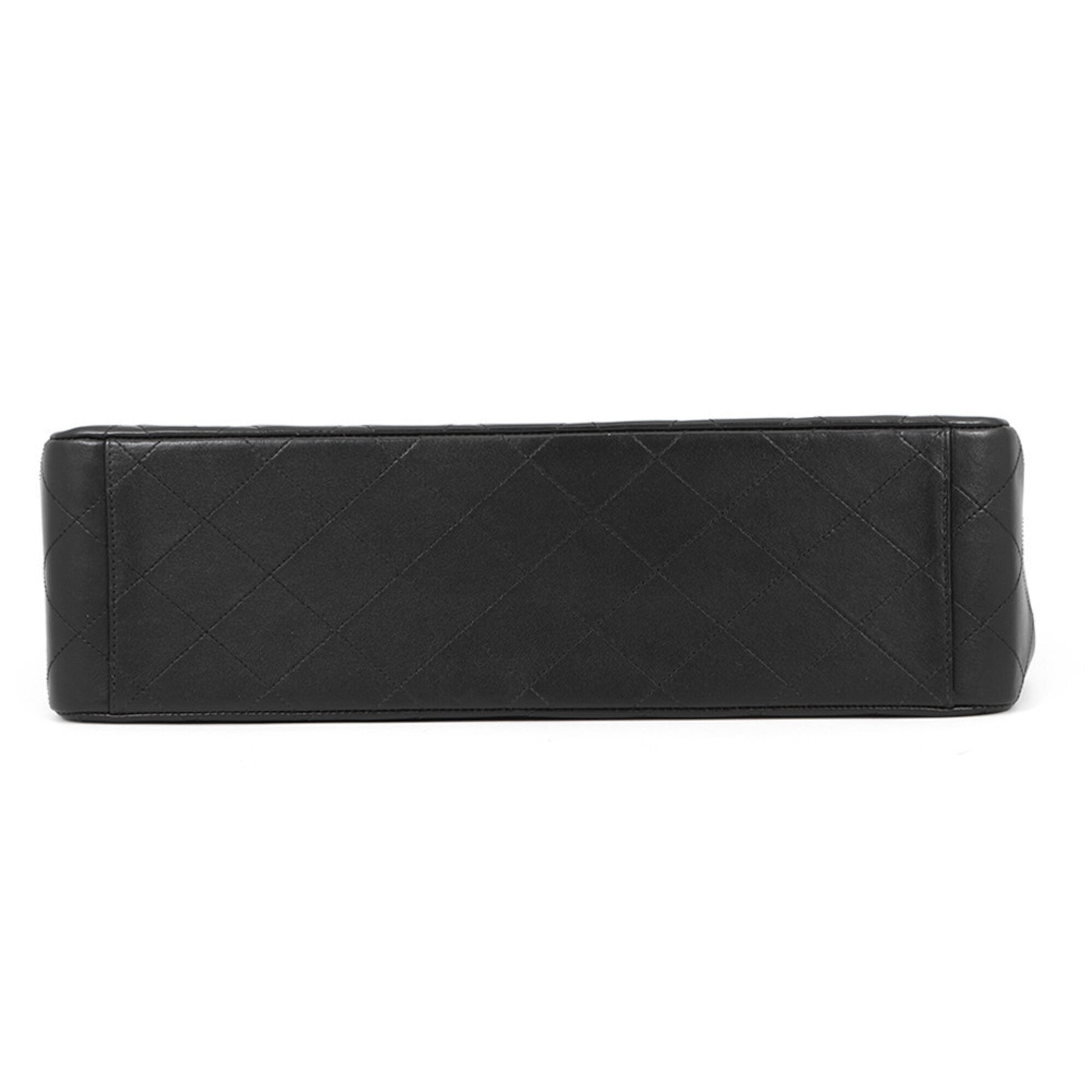 Chanel Black Leather Handbag Shoulder Bag (Pre-Owned)