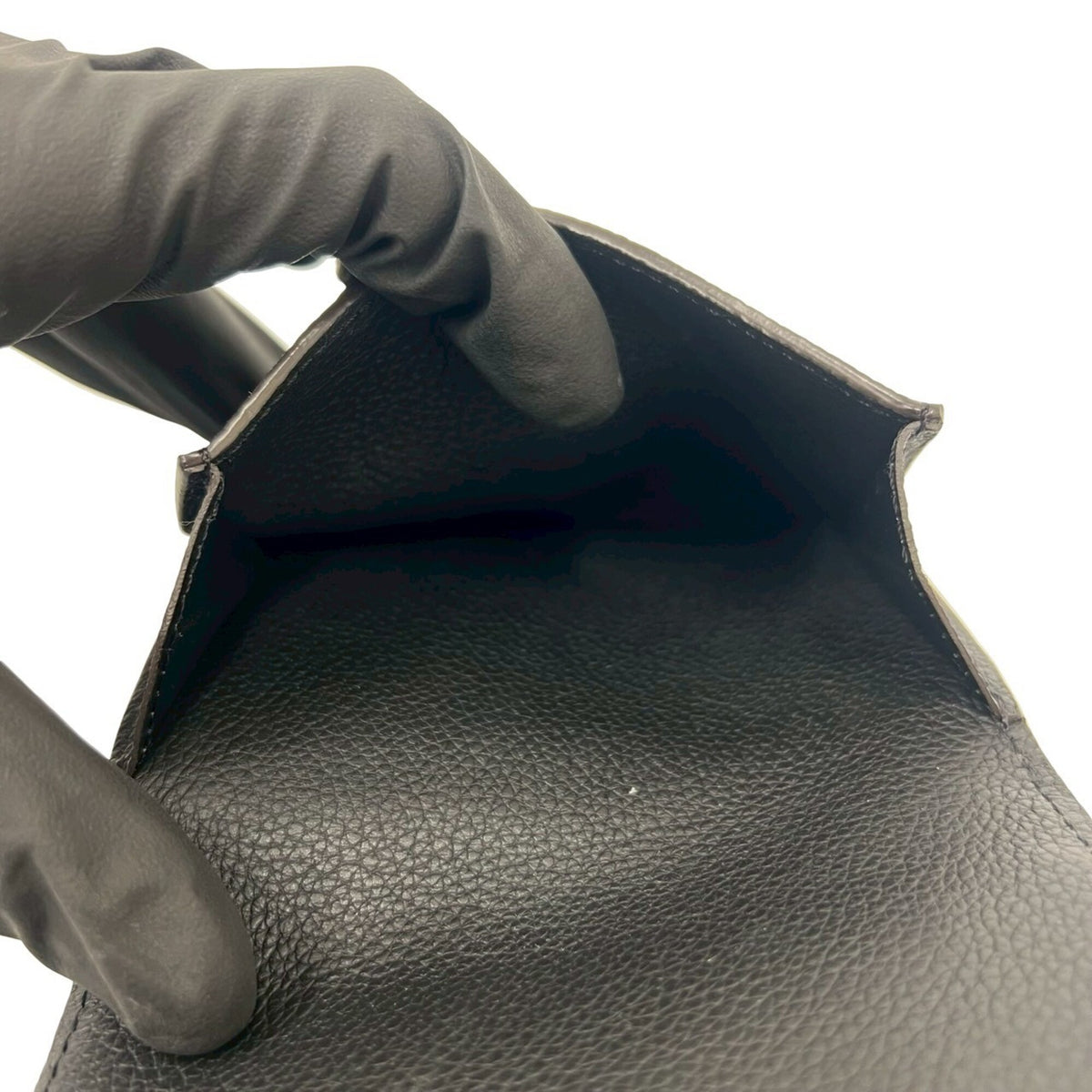Louis Vuitton Black Leather Wallet (Tri-Fold) (Pre-Owned)