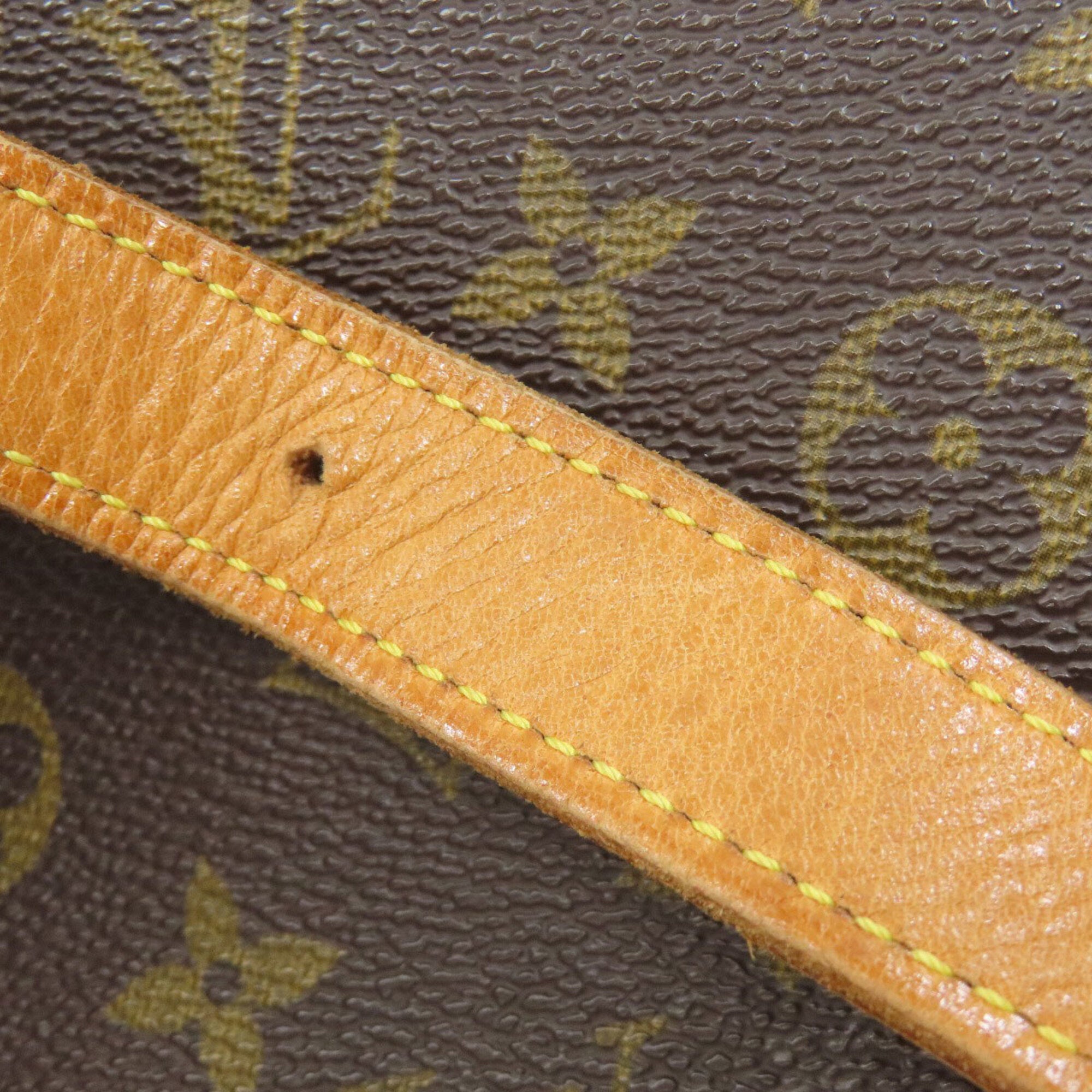 Louis Vuitton Monogram Monogram Shoulder Bag (Pre-Owned)