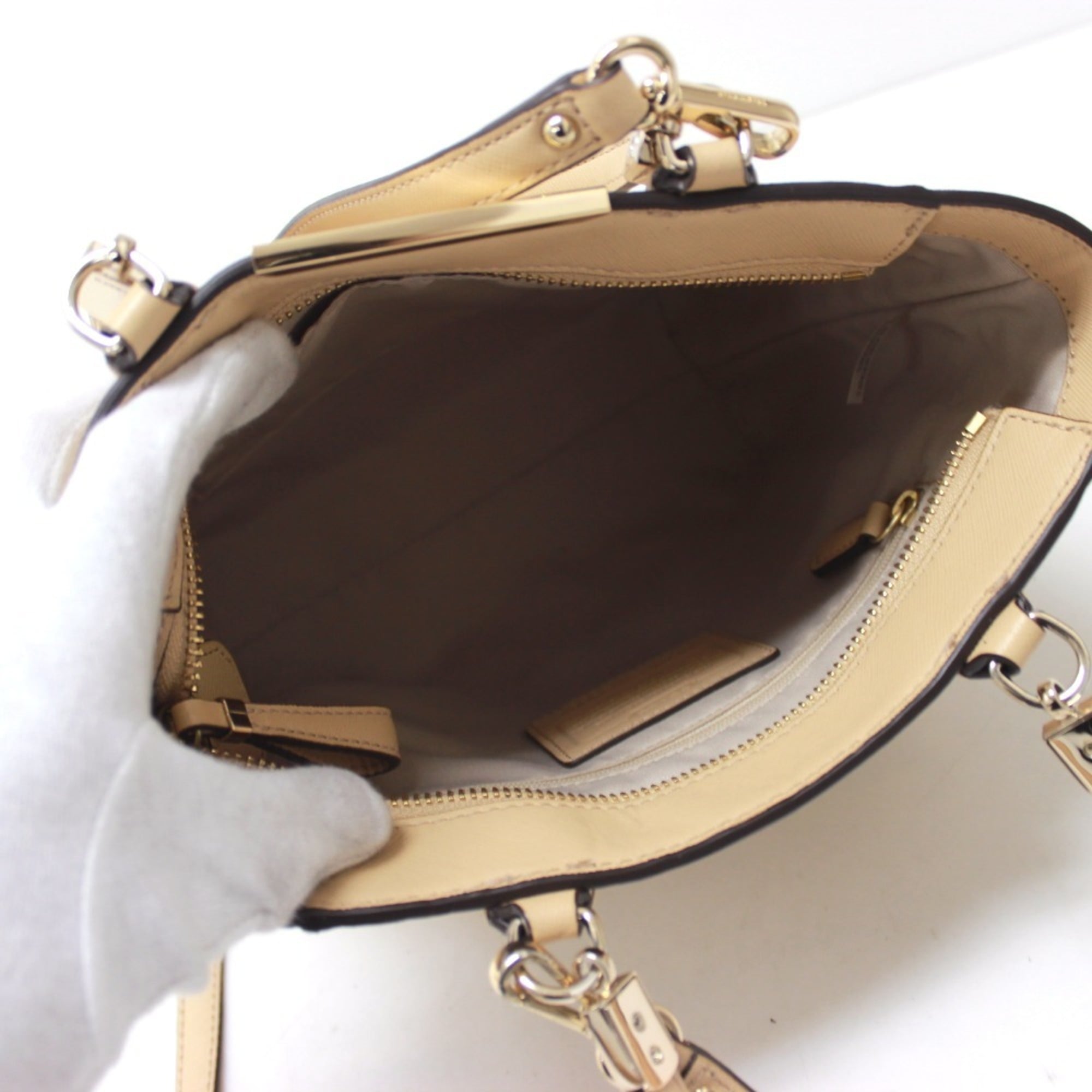 Coach Madison Beige Leather Handbag Shoulder Bag (Pre-Owned)