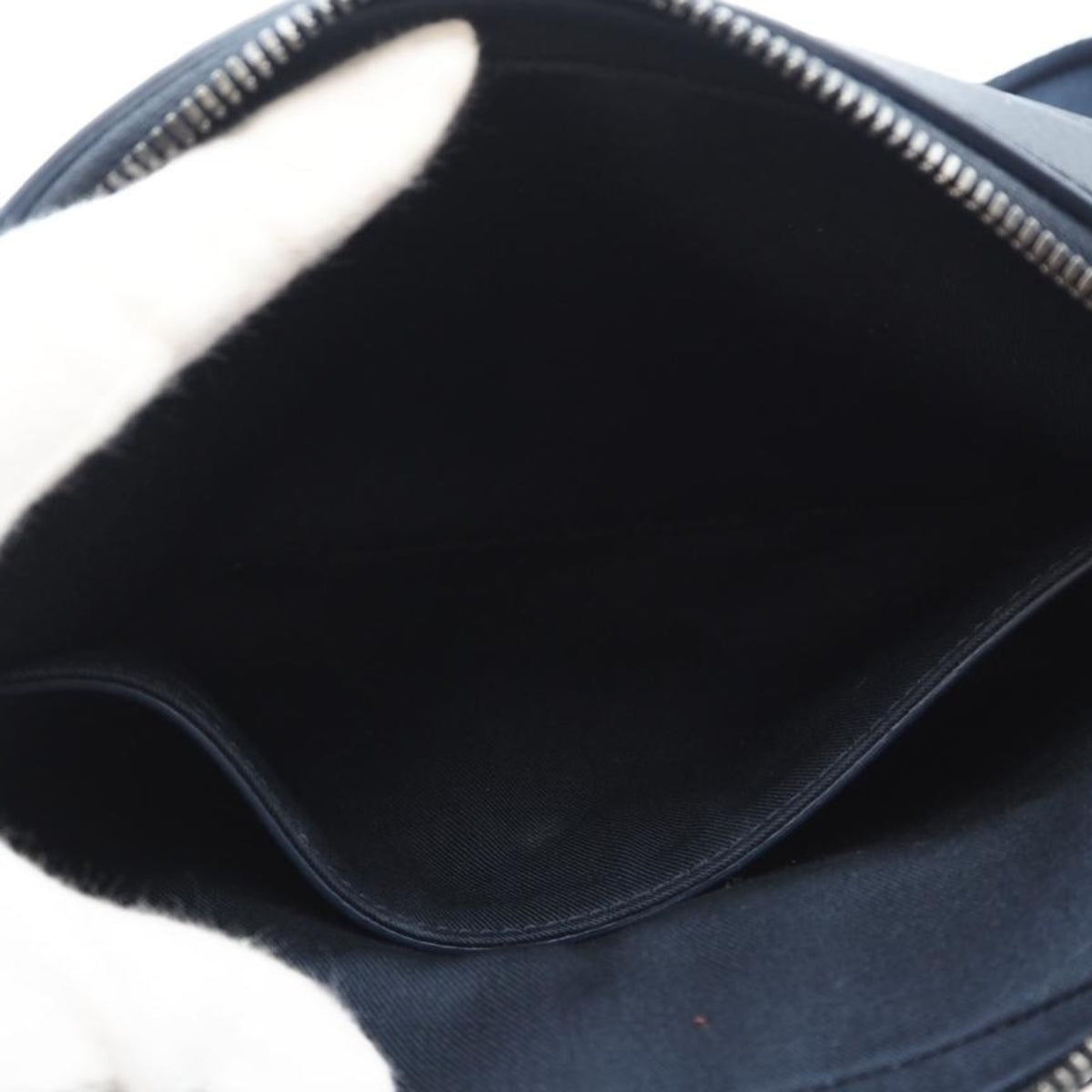 Christian Dior Navy Leather Messenger Bag Shoulder Bag (Pre-Owned)