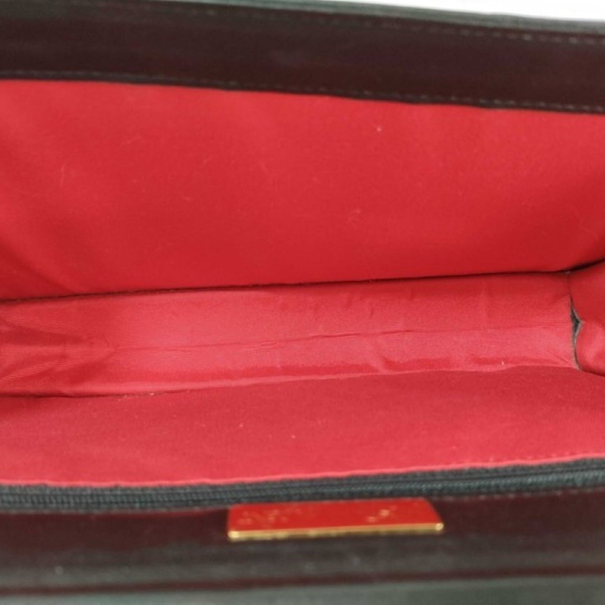 Yves Saint Laurent Black Leather Shoulder Bag (Pre-Owned)