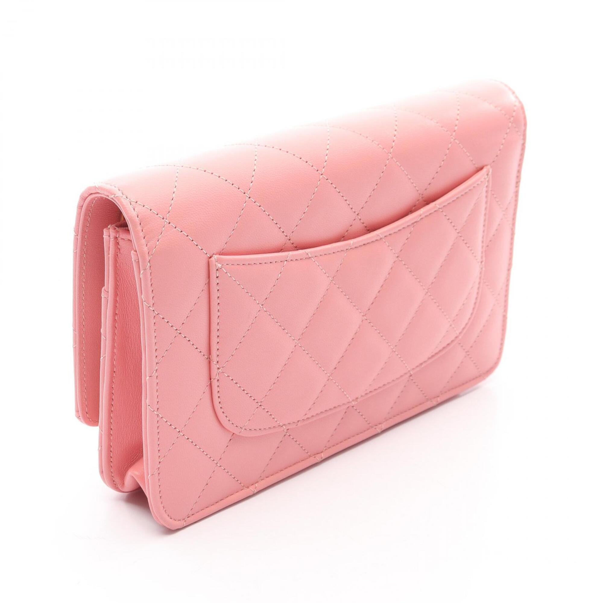 Chanel Matelasse Pink Leather Handbag Shoulder Bag (Pre-Owned)