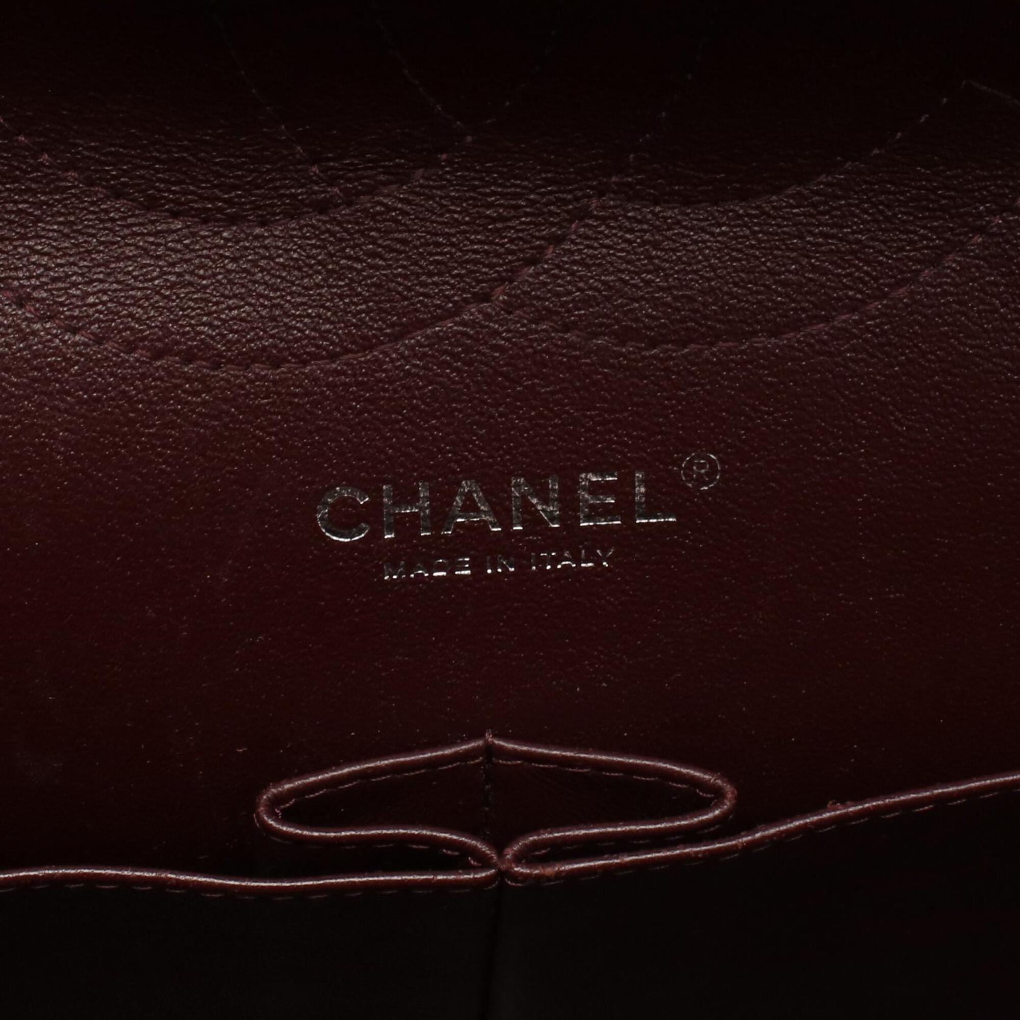 Chanel Black Grained Calfskin Handbag Shoulder Bag (Pre-Owned)