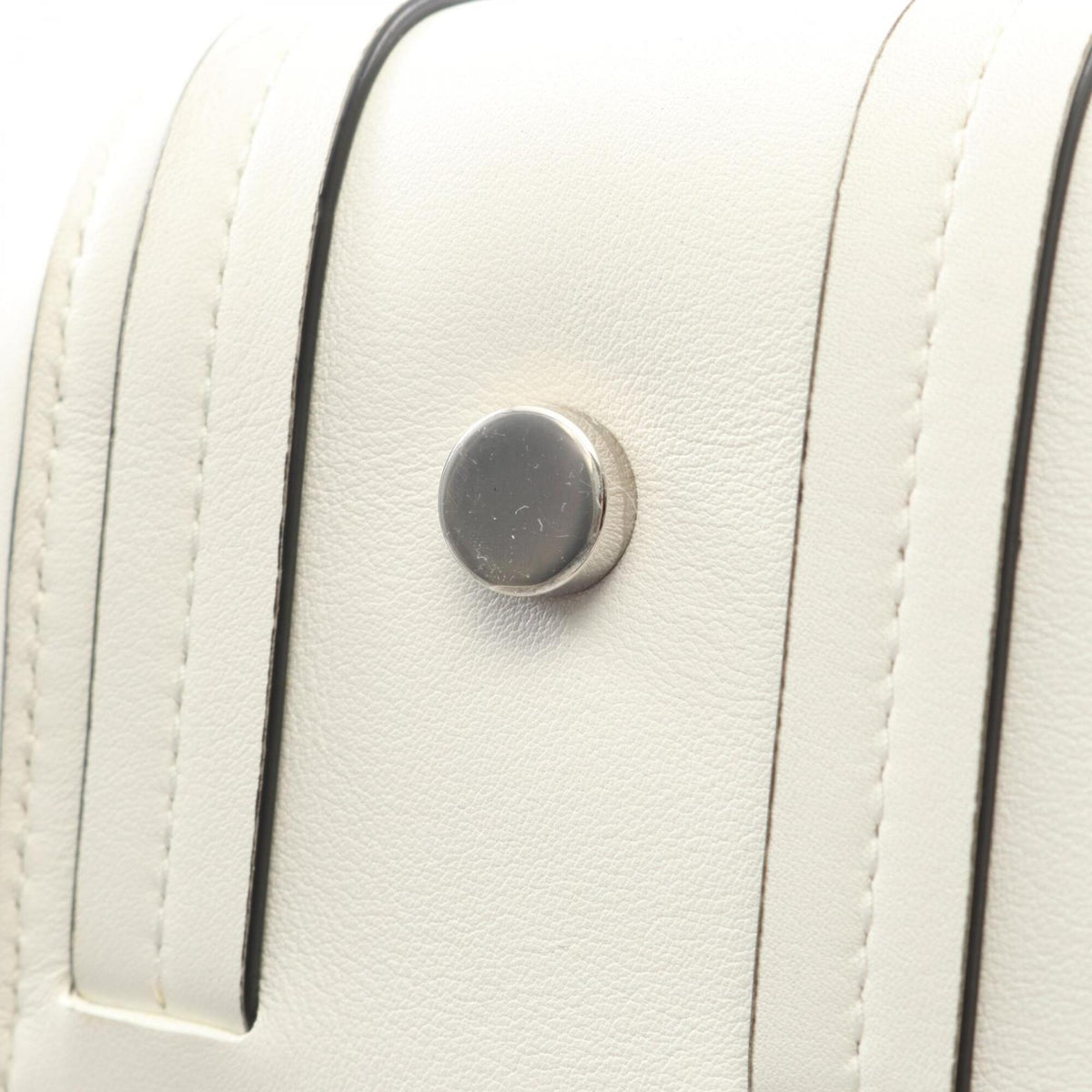 Christian Dior White Leather Handbag Tote Bag (Pre-Owned)