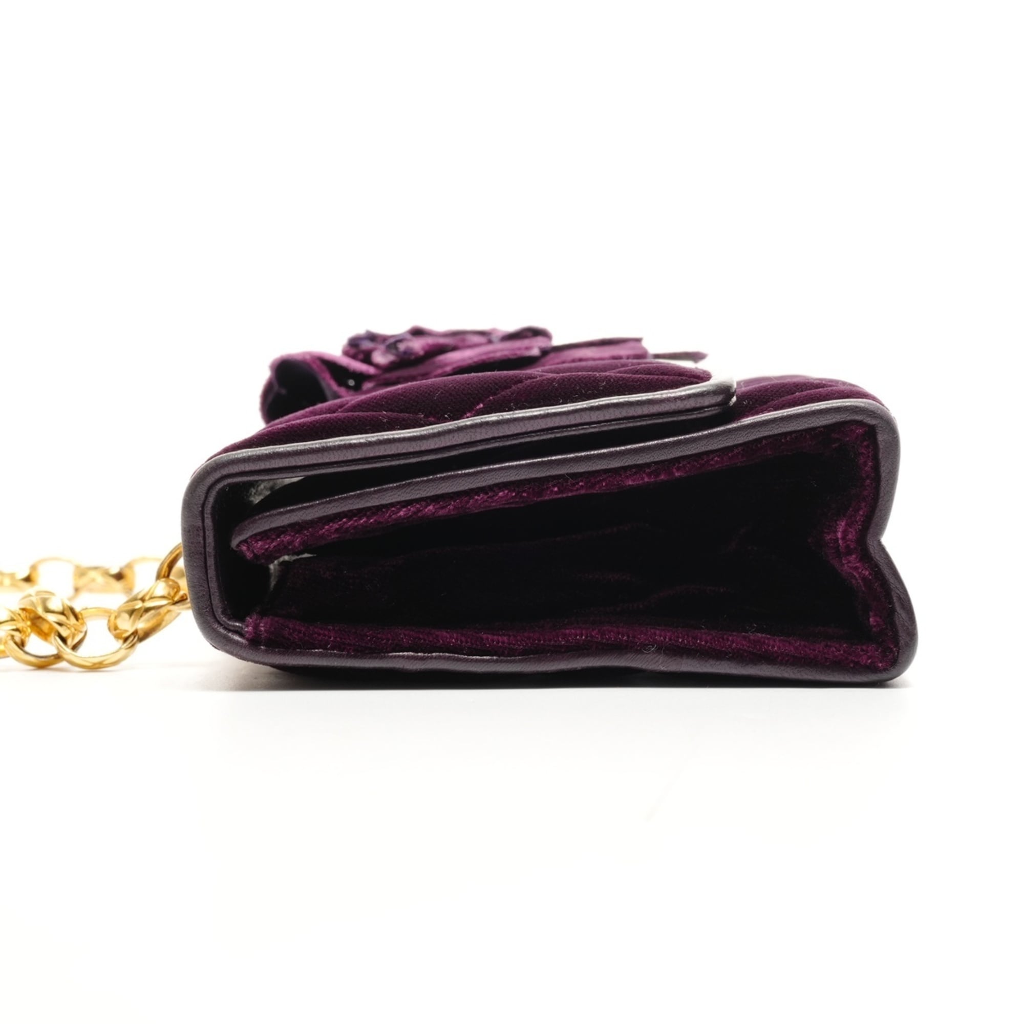 Chanel Camellia Purple Leather Shoulder Bag (Pre-Owned)