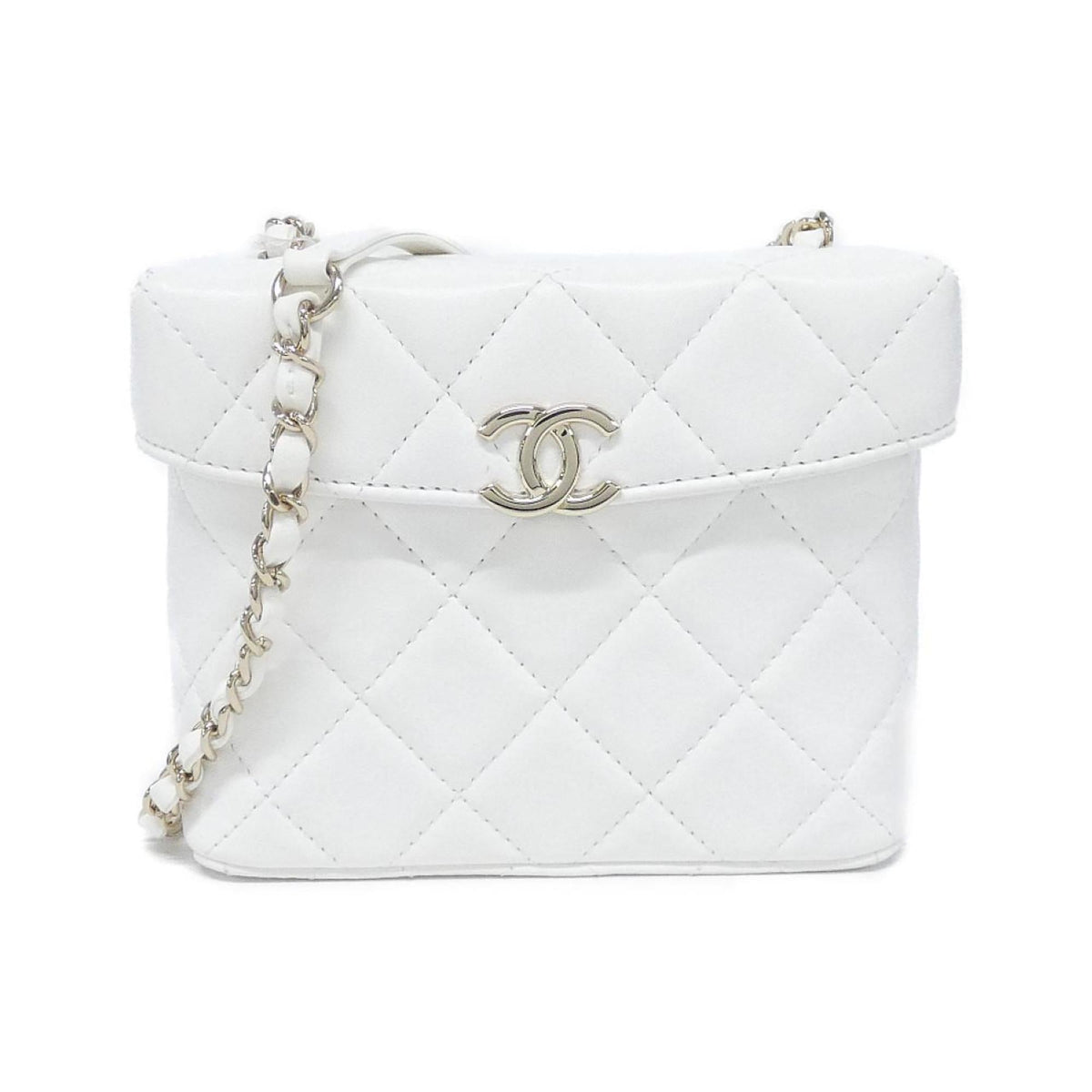 Chanel White Leather Shoulder Bag (Pre-Owned)