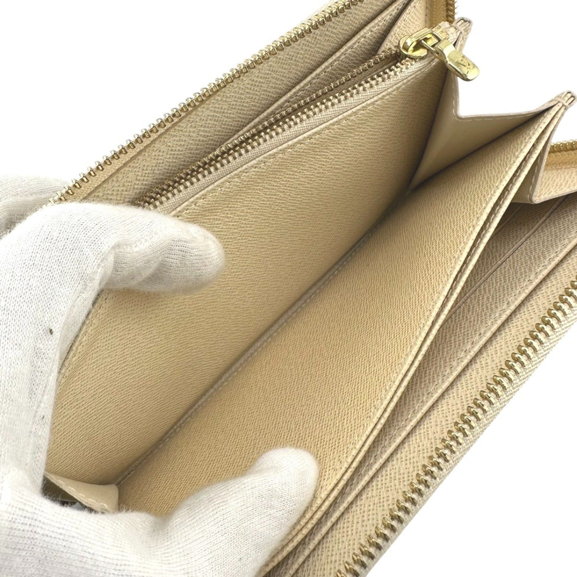 Louis Vuitton Damier Azur White Damier Azur Long Wallet (Bi-Fold) (Pre-Owned)