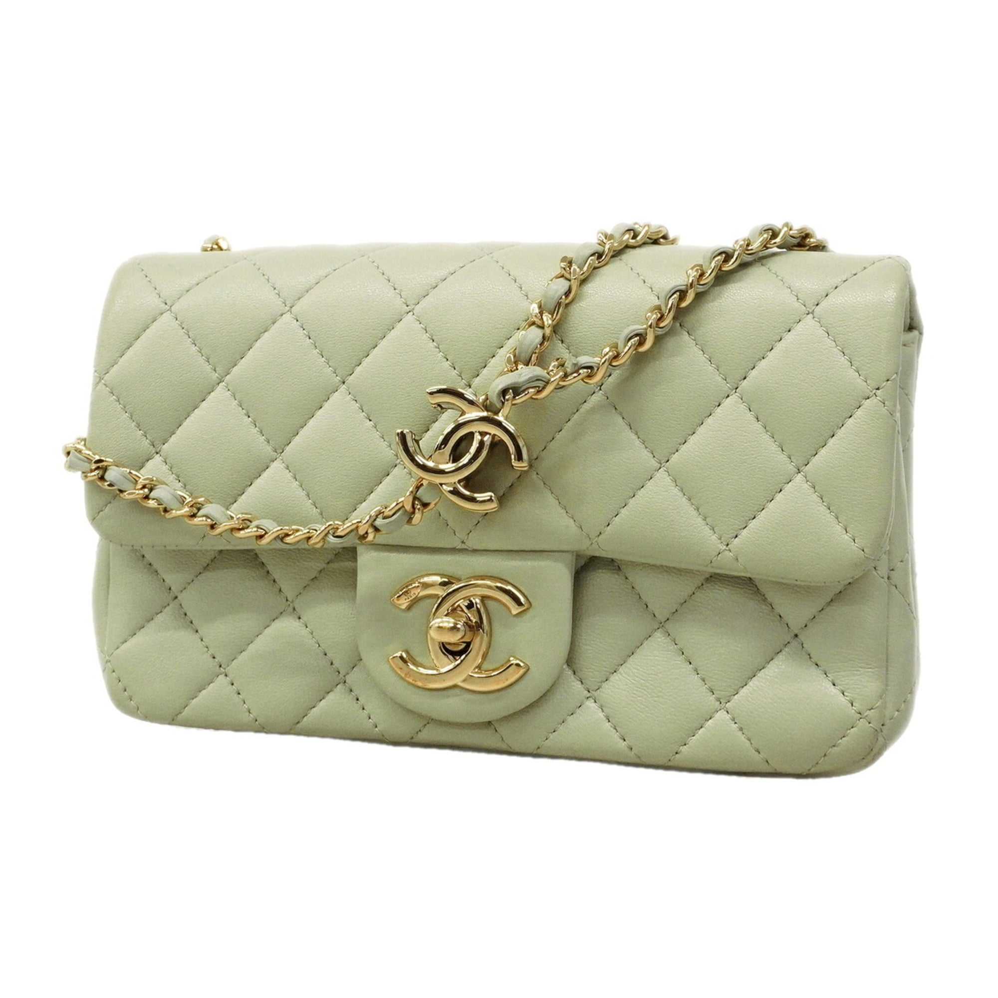Chanel Green Leather Shoulder Bag (Pre-Owned)