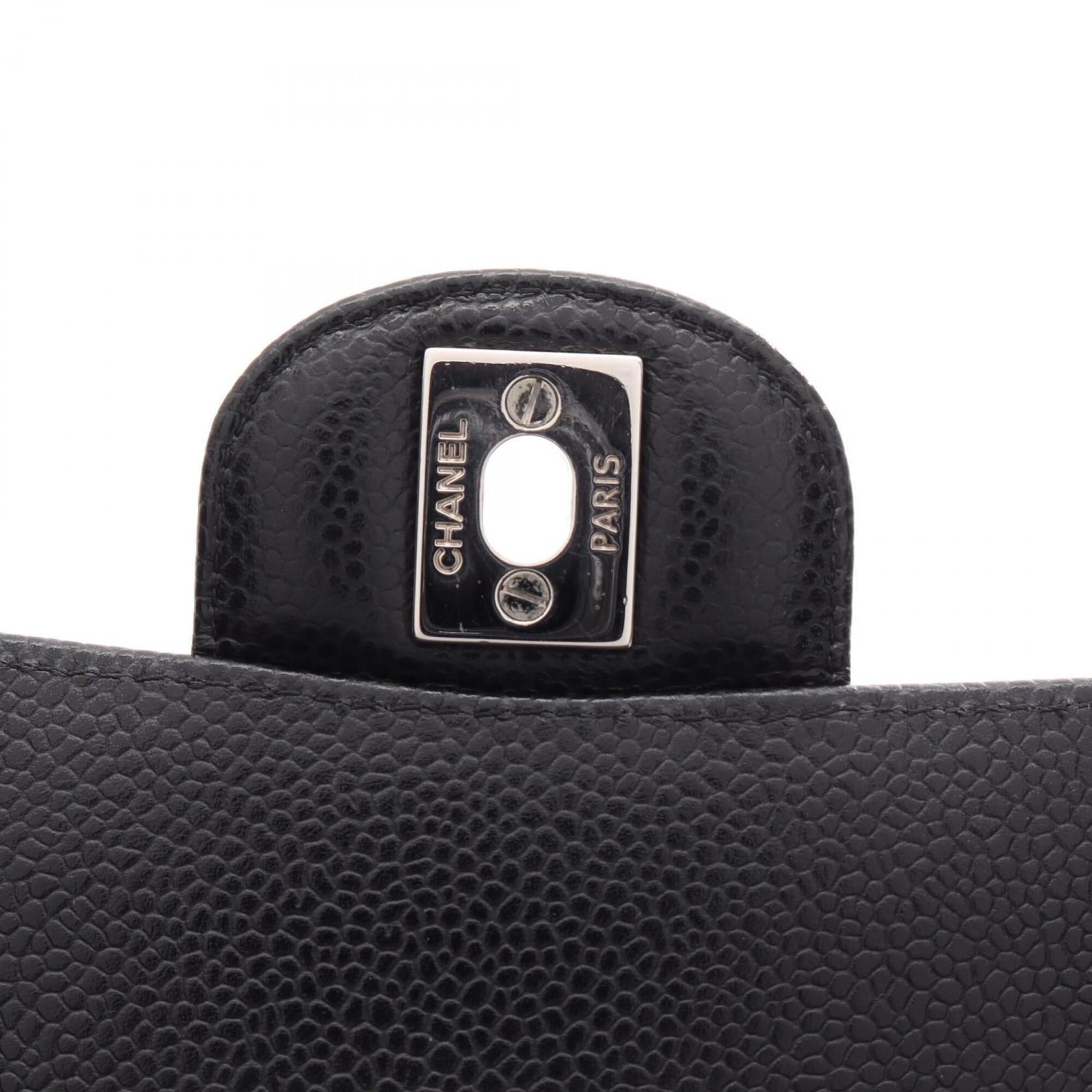 Chanel Black Grained Calfskin Handbag Shoulder Bag (Pre-Owned)