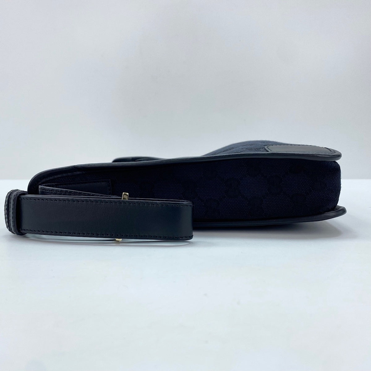Gucci Brown Shoulder Bag (Pre-Owned)