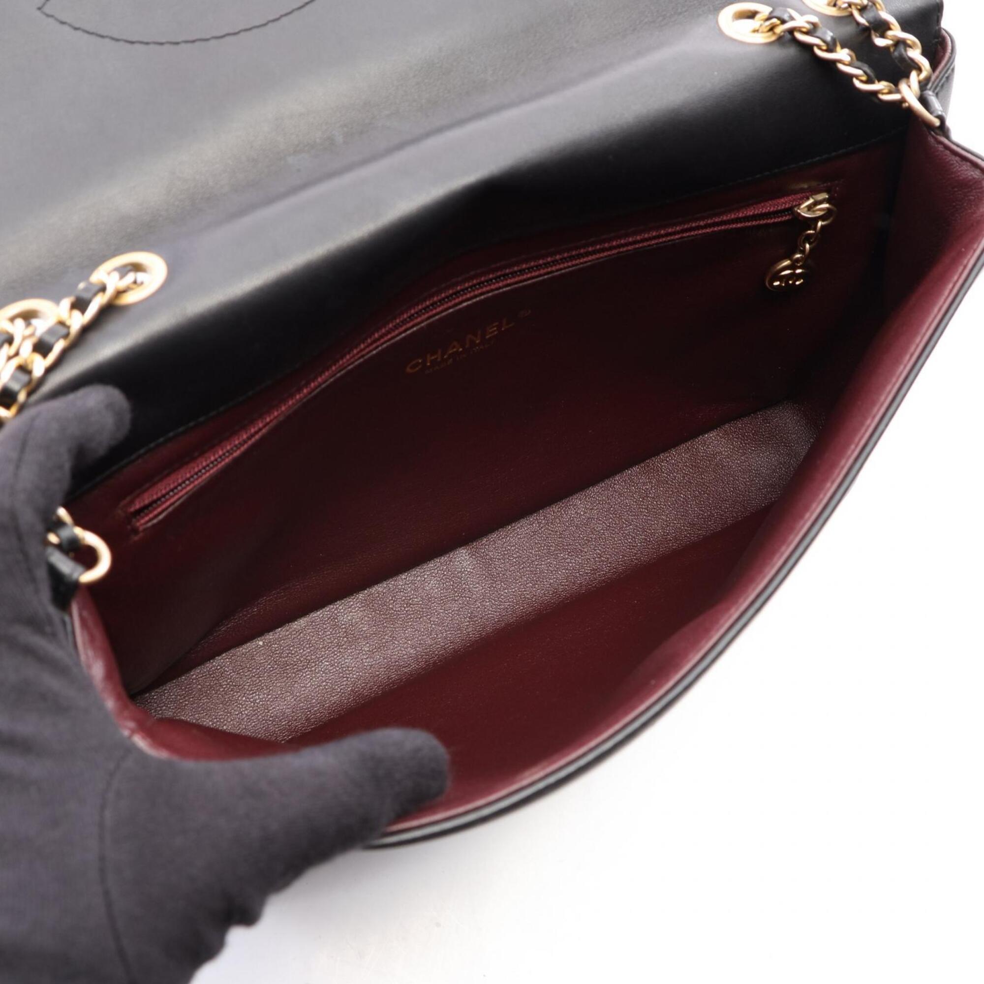 Chanel Black Leather Handbag Shoulder Bag (Pre-Owned)