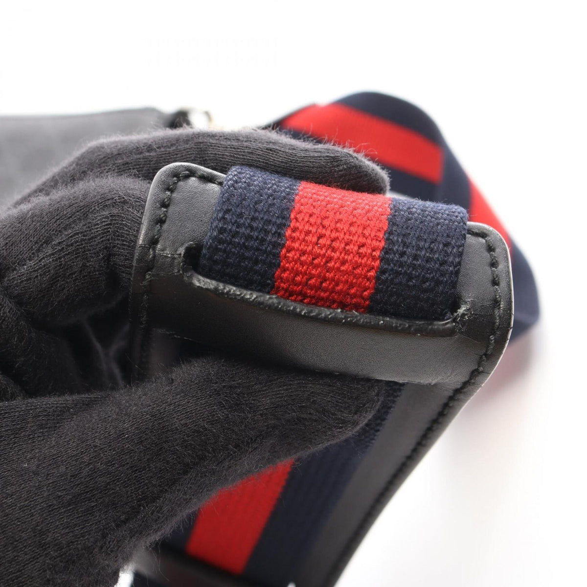 Gucci Black Multi-Color Pvc Leather Handbag Messenger Bag Shoulder Bag (Pre-Owned)