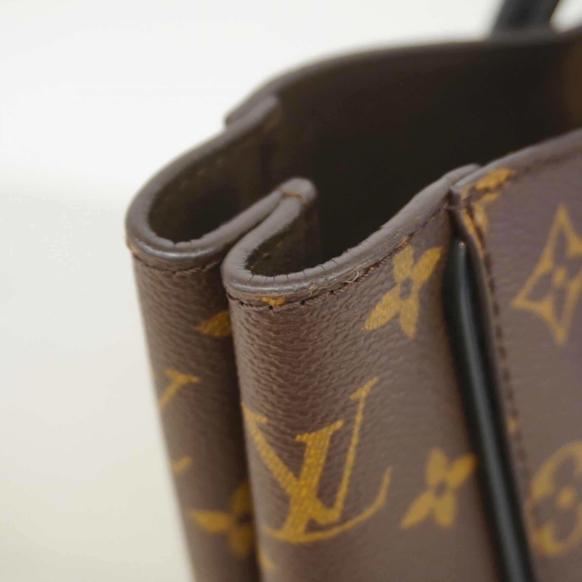 Louis Vuitton Brown Noir Tote Bag (Pre-Owned)