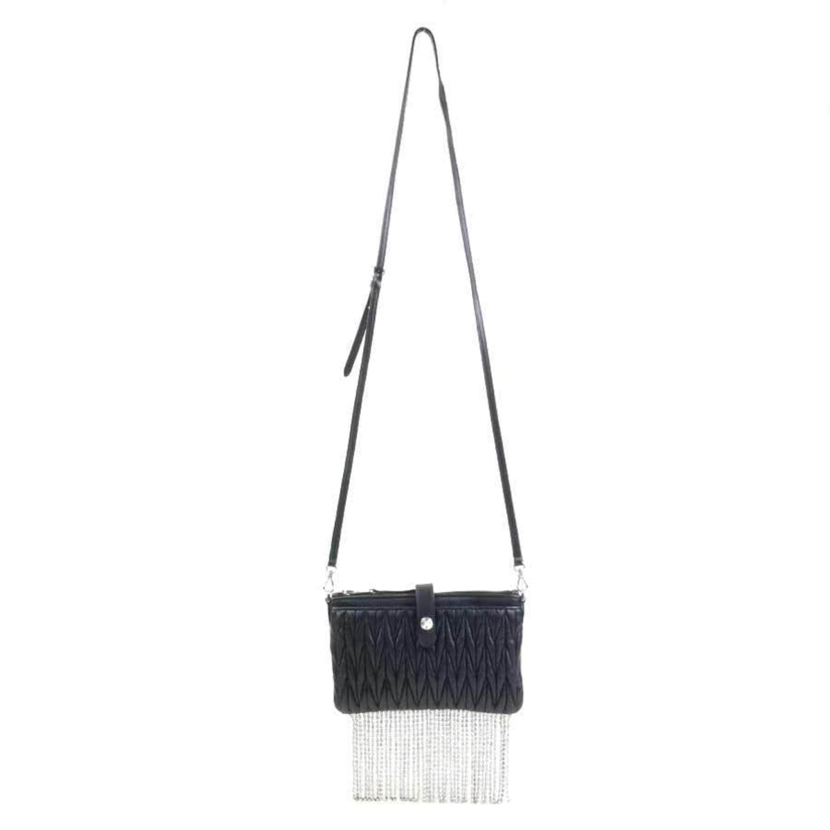 Miu Miu Black Leather Shoulder Bag (Pre-Owned)
