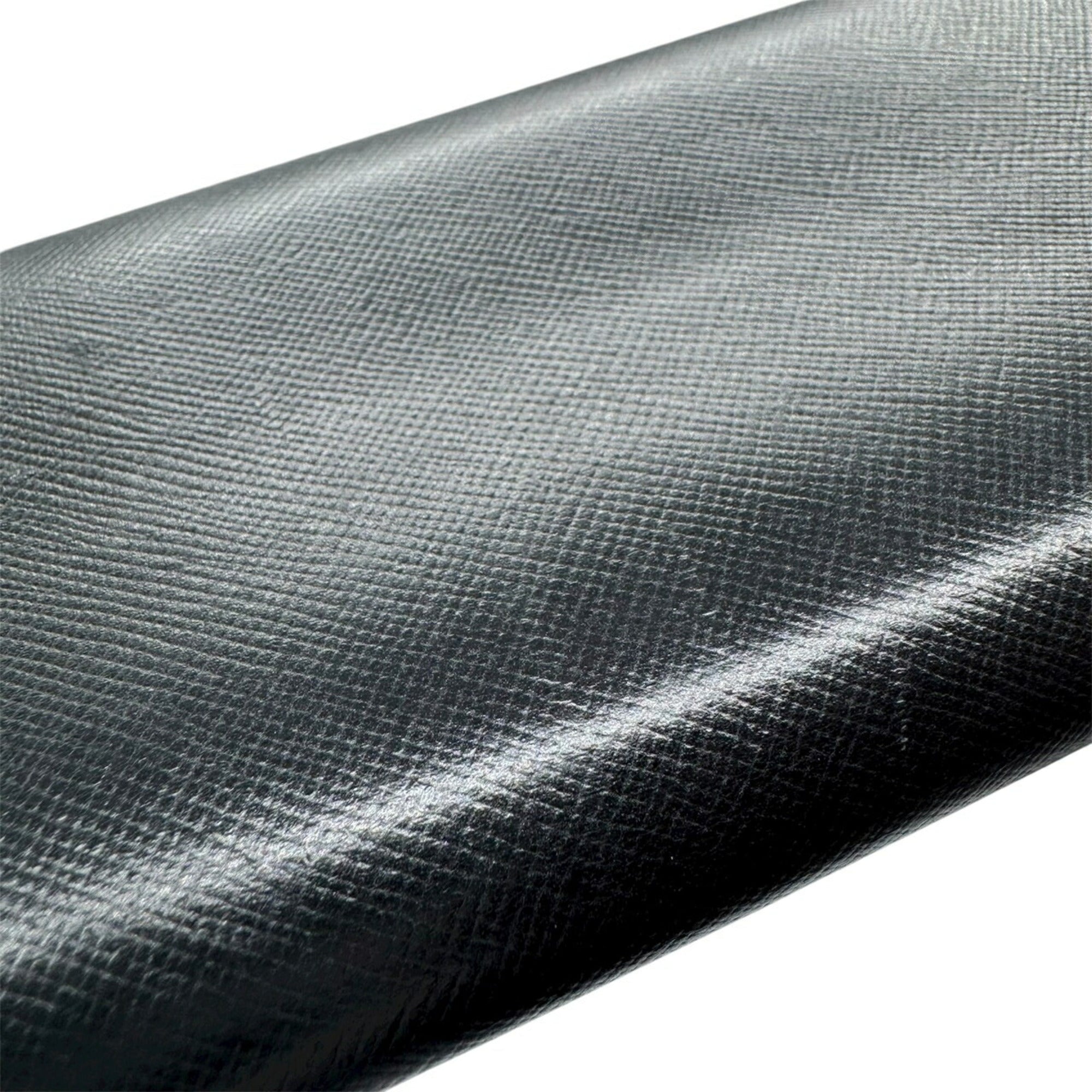 Vivienne Westwood Black Leather Long Wallet (Bi-Fold) (Pre-Owned)