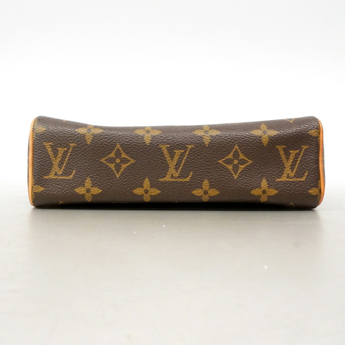 Louis Vuitton Brown Handbag (Pre-Owned)