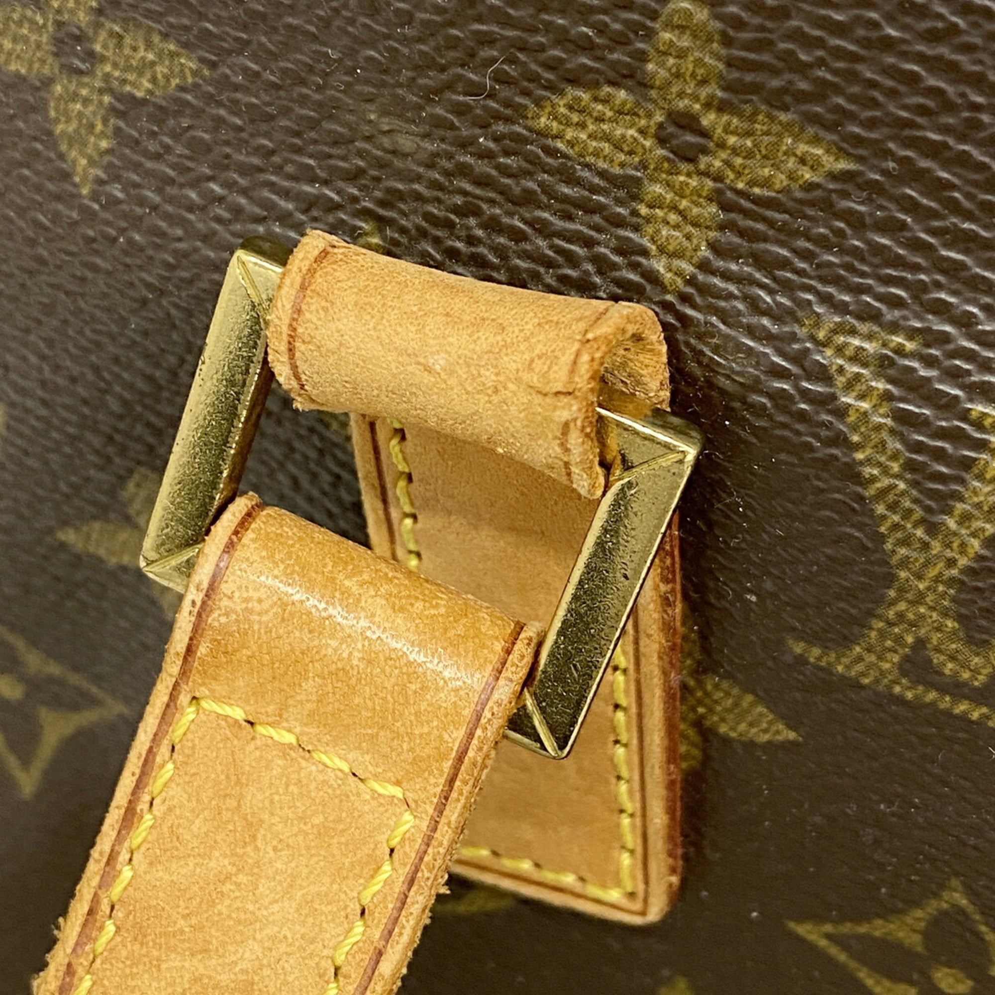 Louis Vuitton Brown Tote Bag (Pre-Owned)
