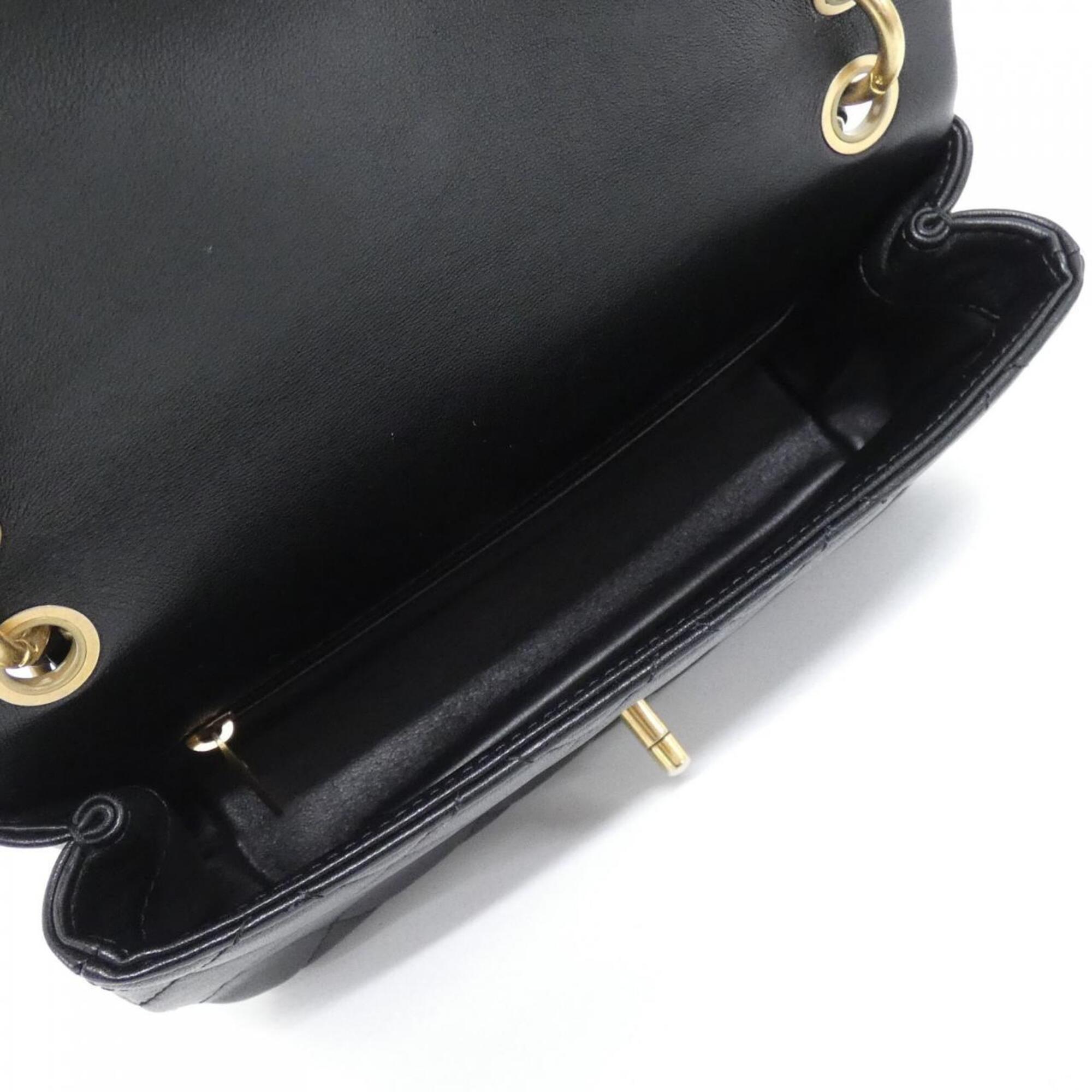 Chanel Black Leather Handbag (Pre-Owned)
