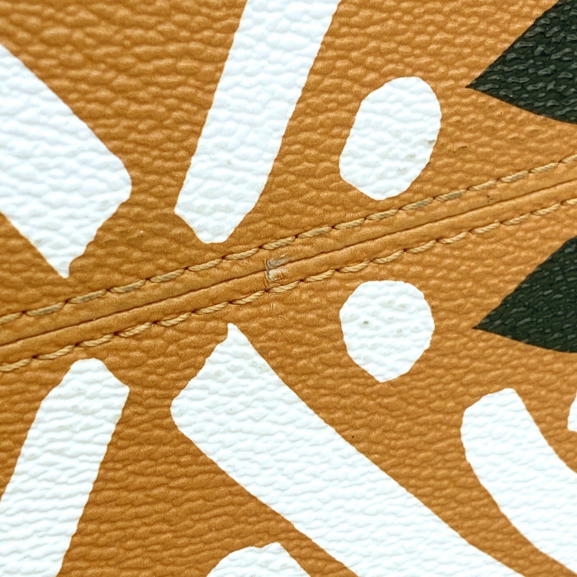 Louis Vuitton Brown Tote Bag (Pre-Owned)