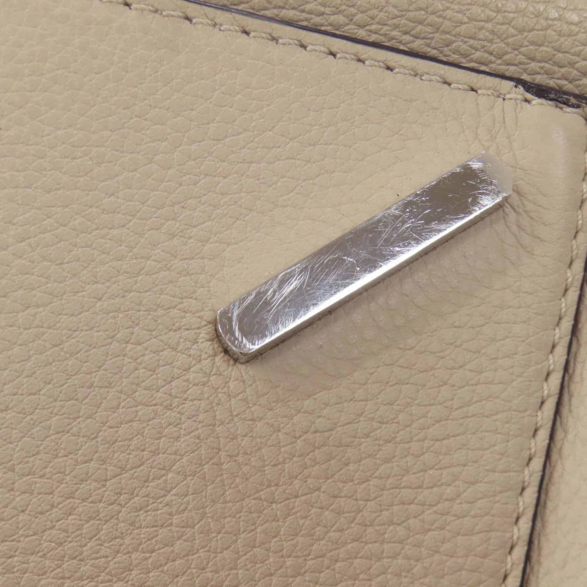 Loewe Beige Leather Handbag (Pre-Owned)