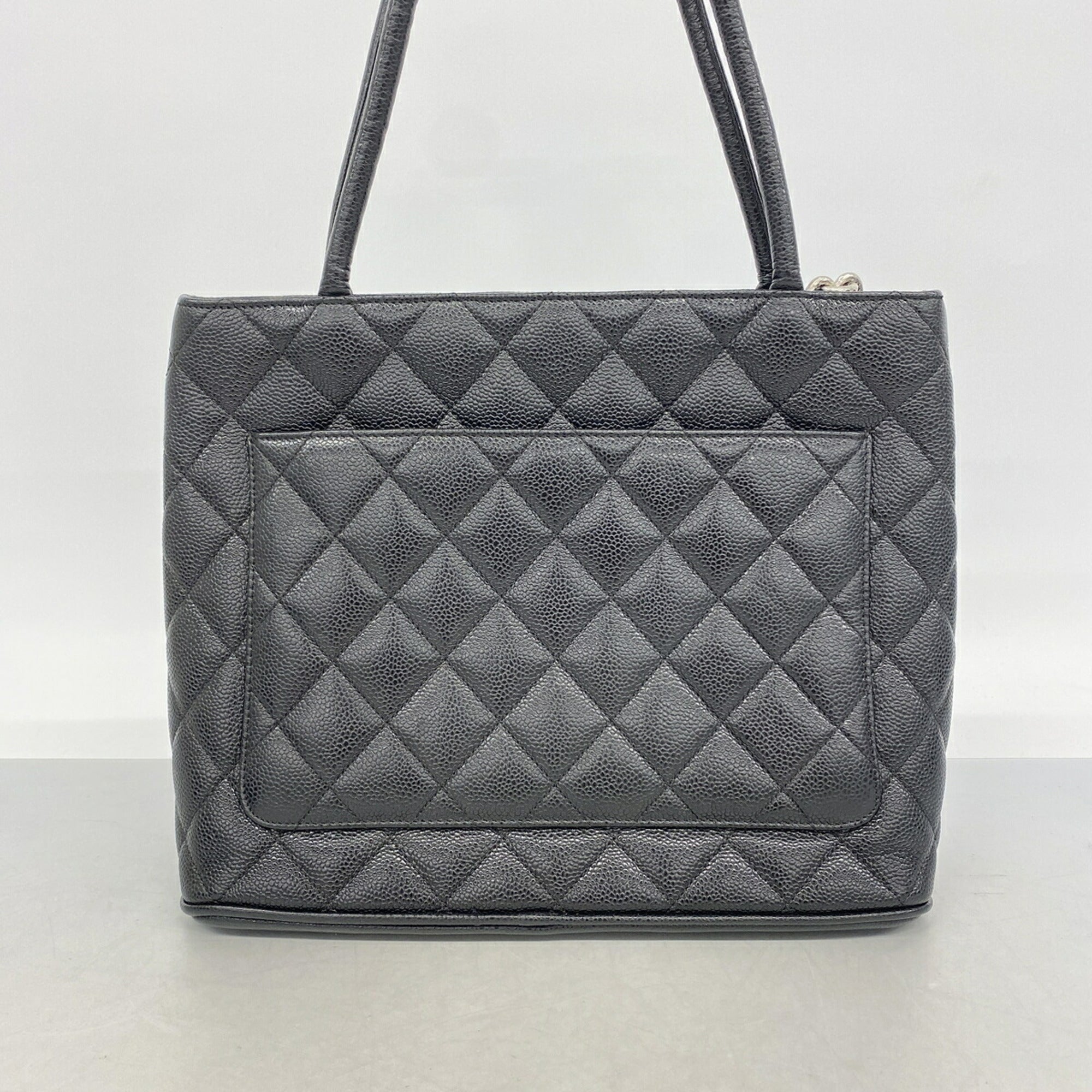 Chanel Black Grained Calfskin Tote Bag (Pre-Owned)