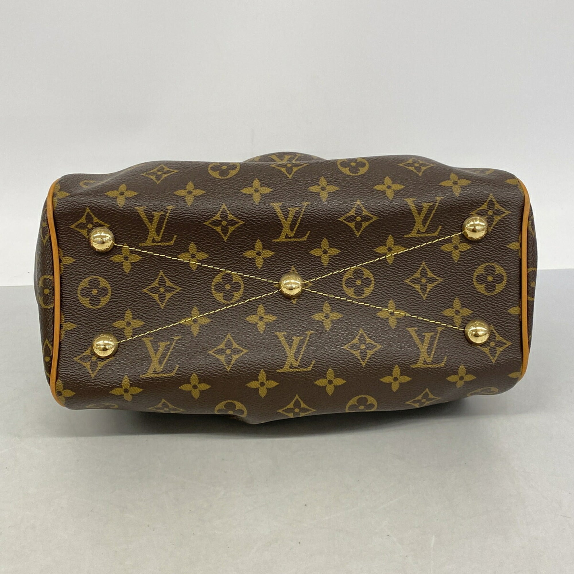 Louis Vuitton Brown Handbag (Pre-Owned)