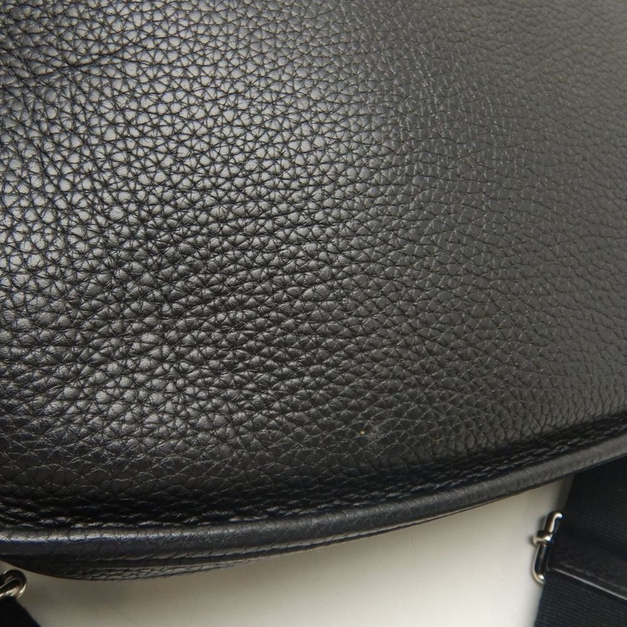 Hermes Evelyne Noir Taurillon Clemence Leather Shoulder Bag (Pre-Owned)