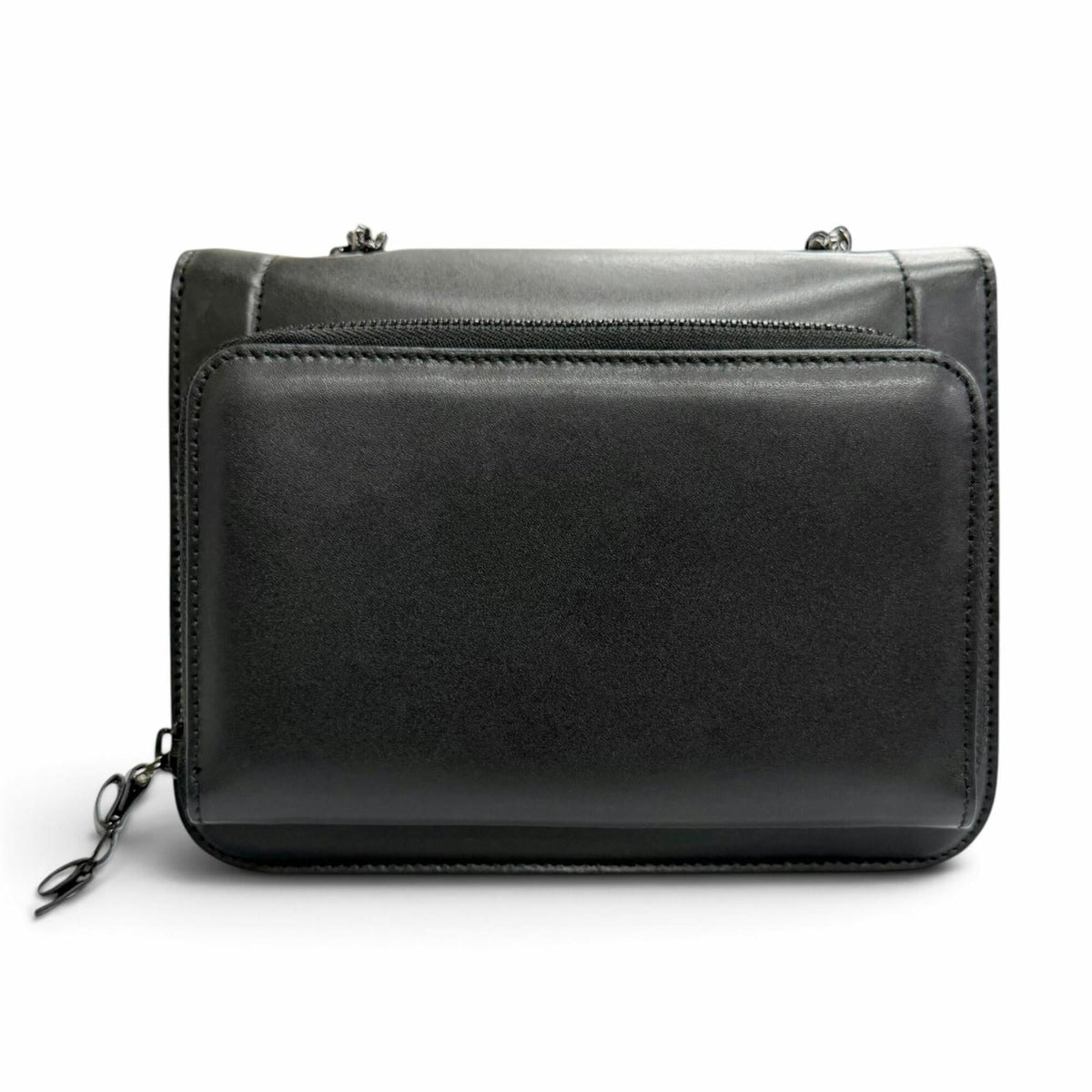 Salvatore Ferragamo Black Leather Shoulder Bag (Pre-Owned)