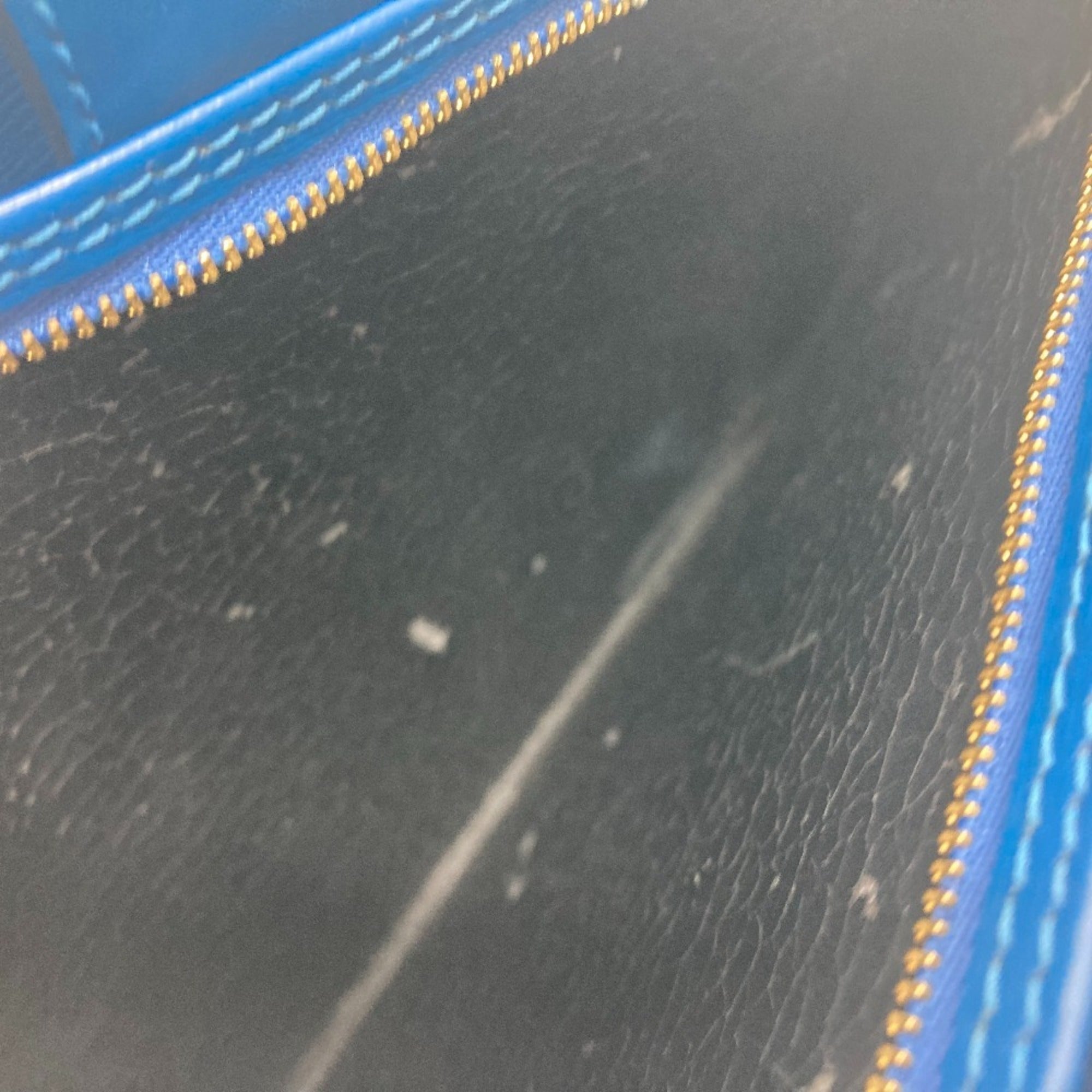Louis Vuitton Blue Epi Leather Pochette Shoulder Bag (Pre-Owned)