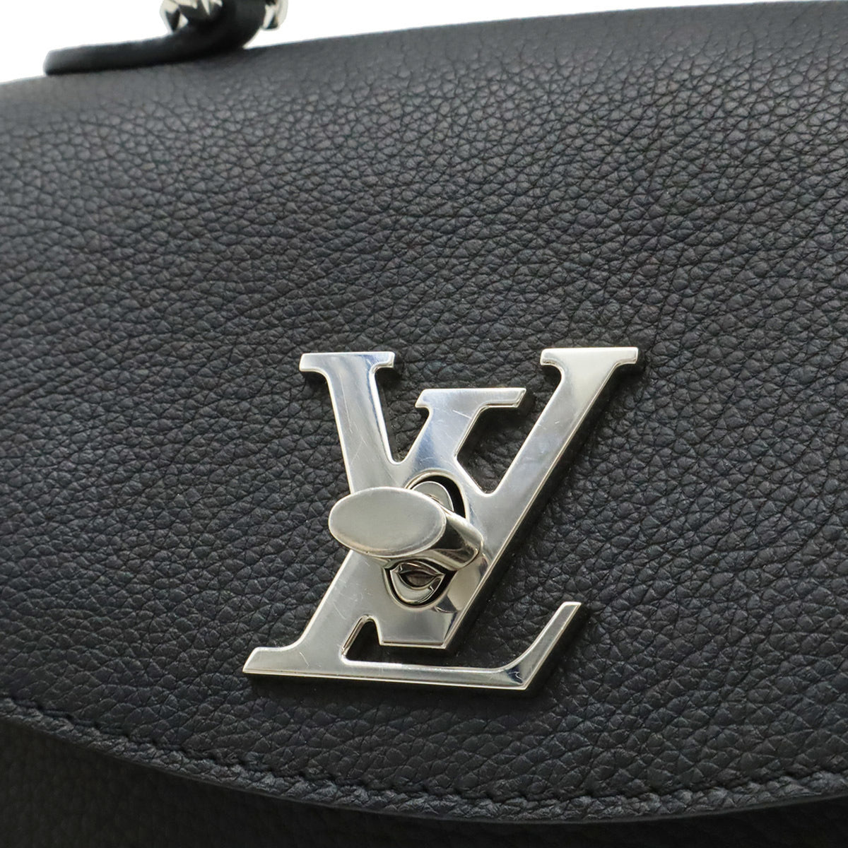Louis Vuitton Black Noir Leather Handbag Shoulder Bag (Pre-Owned)