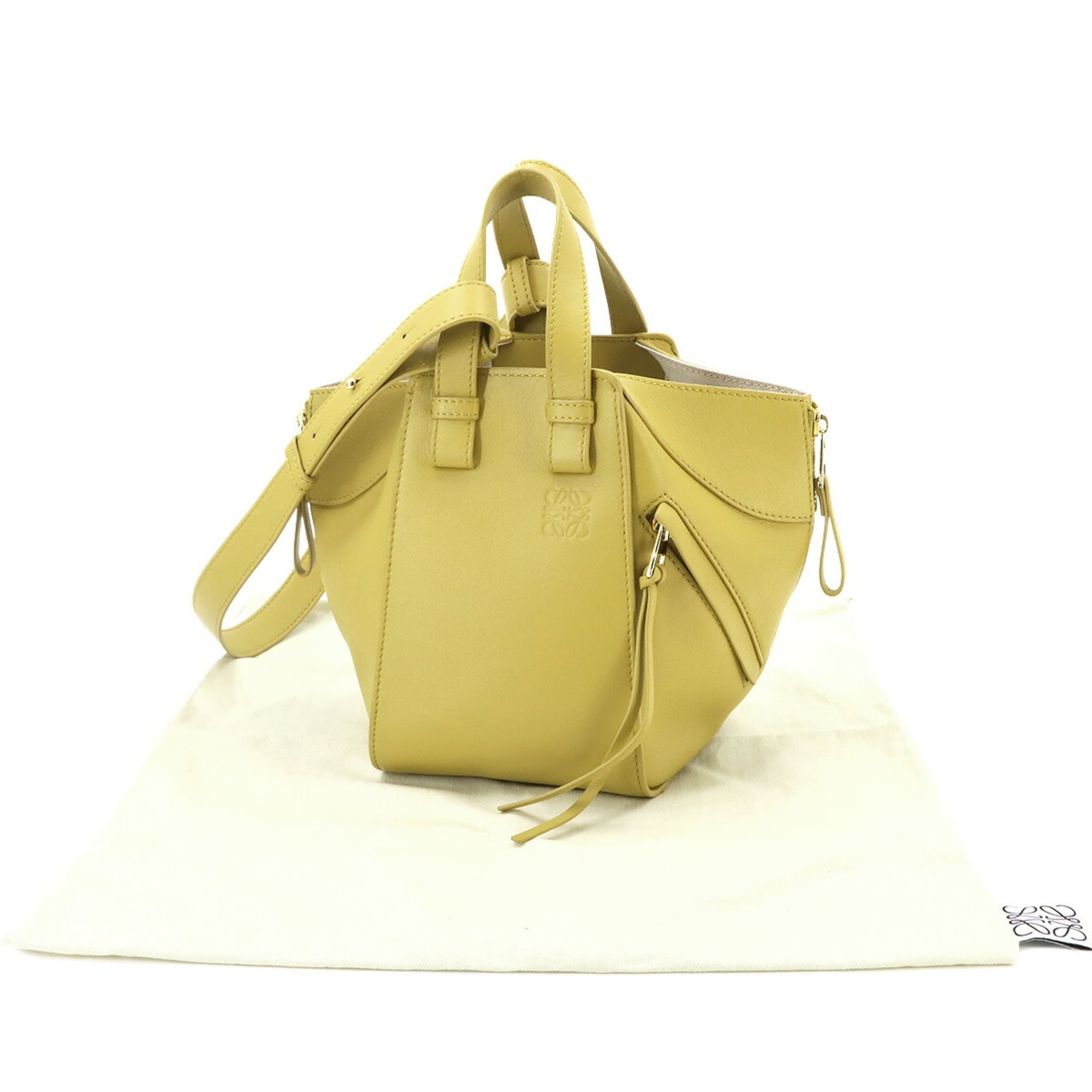 Loewe Yellow Leather Handbag (Pre-Owned)