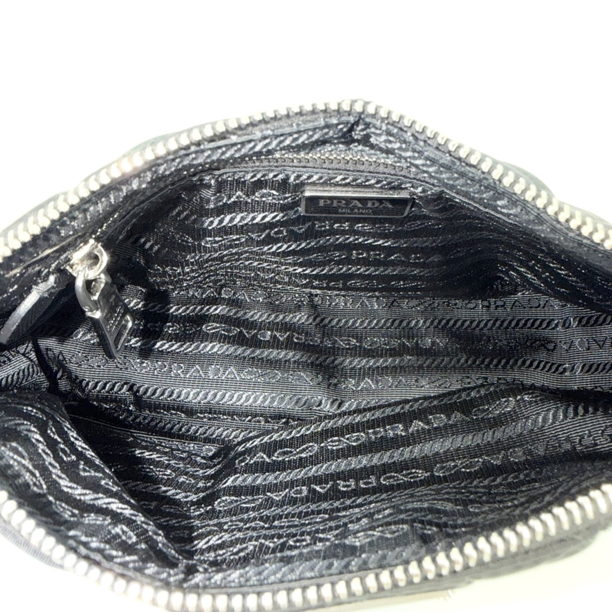 Prada Black Nylon Leather Handbag Shoulder Bag (Pre-Owned)