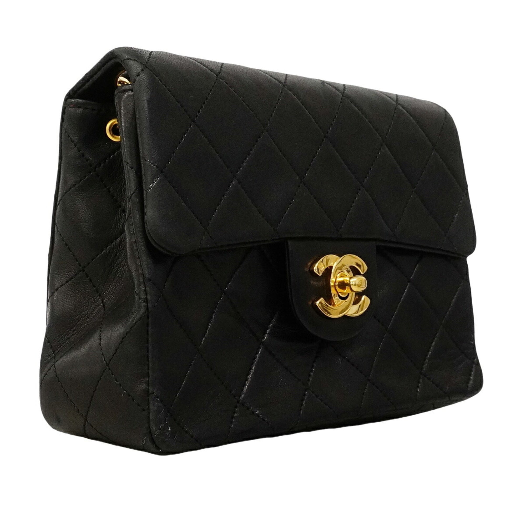 Chanel Black Leather Shoulder Bag (Pre-Owned)