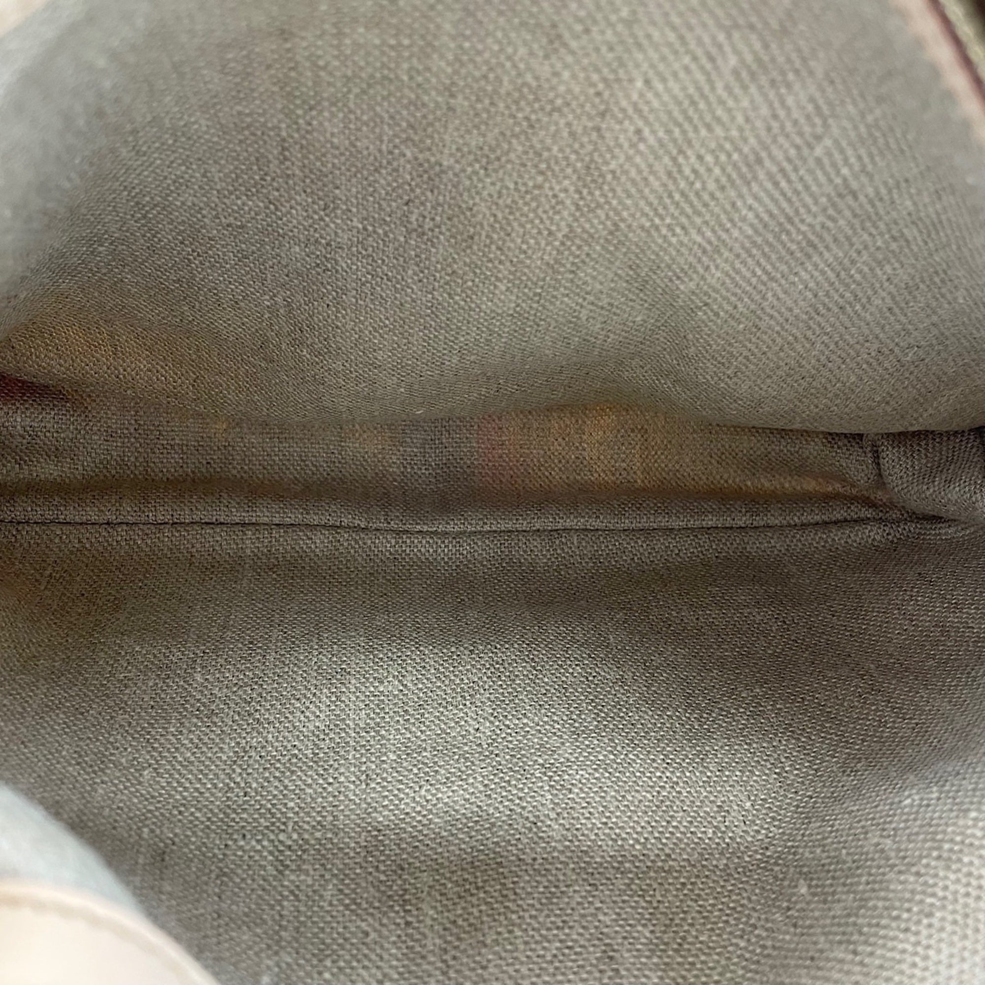 Gucci Multi-Color Canvas Handbag (Pre-Owned)