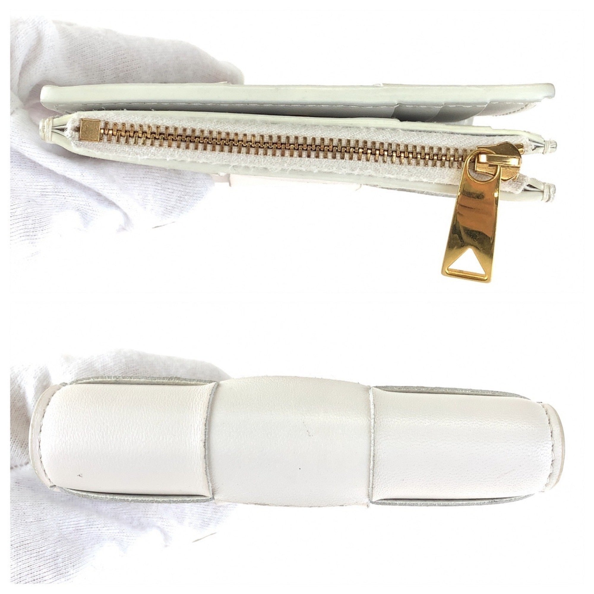 Bottega Veneta White Leather Card Wallet (Pre-Owned)