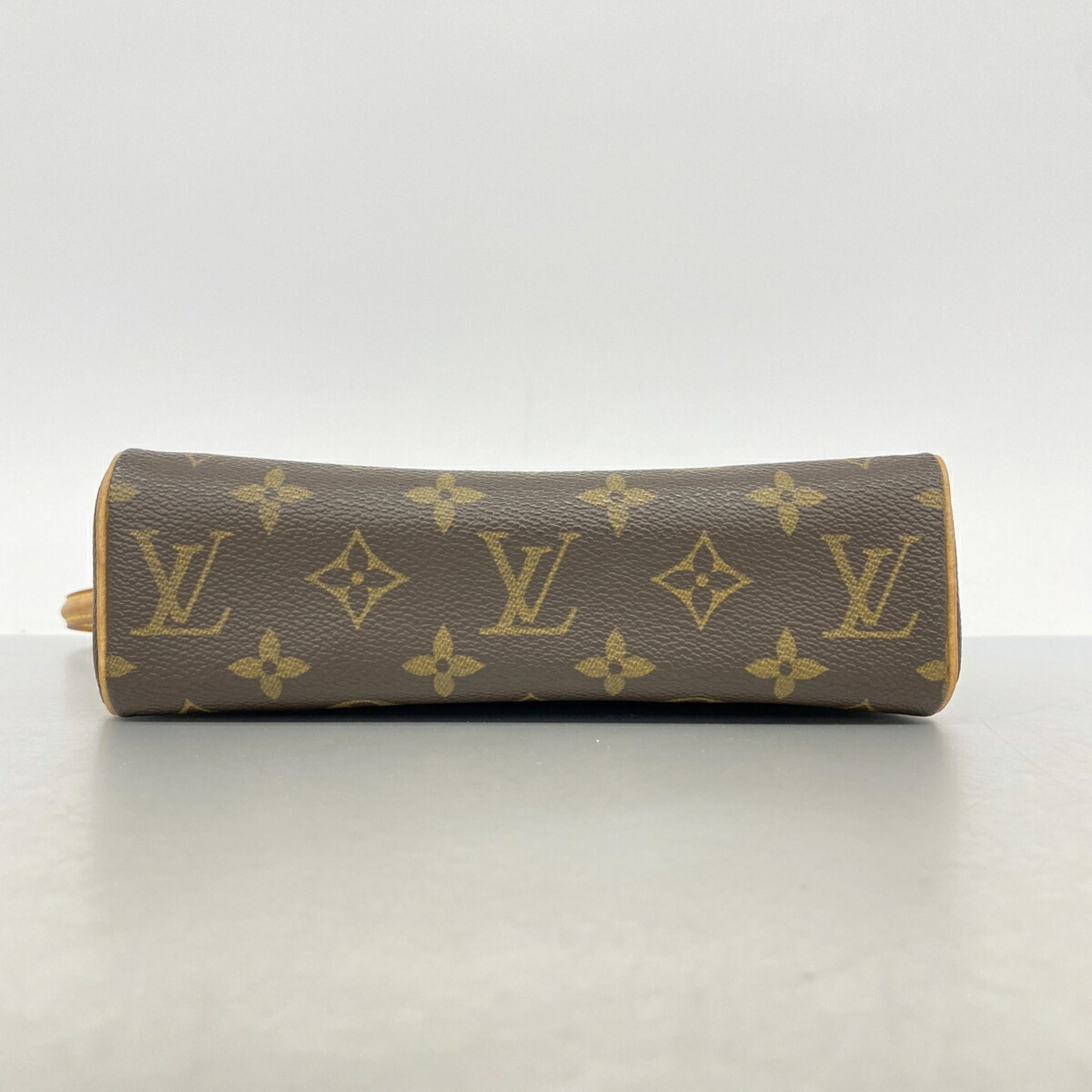 Louis Vuitton Brown Handbag (Pre-Owned)