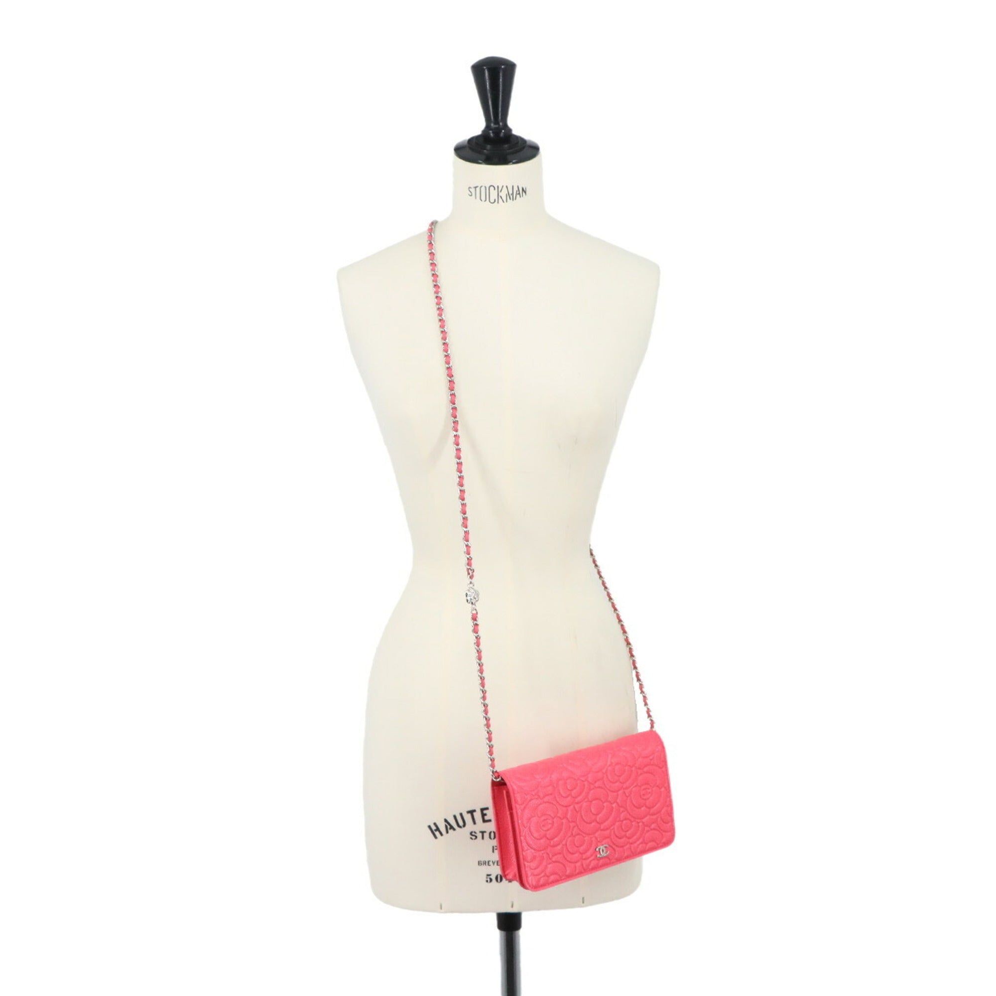 Chanel Pink Leather Chain/Shoulder Wallet (Pre-Owned)